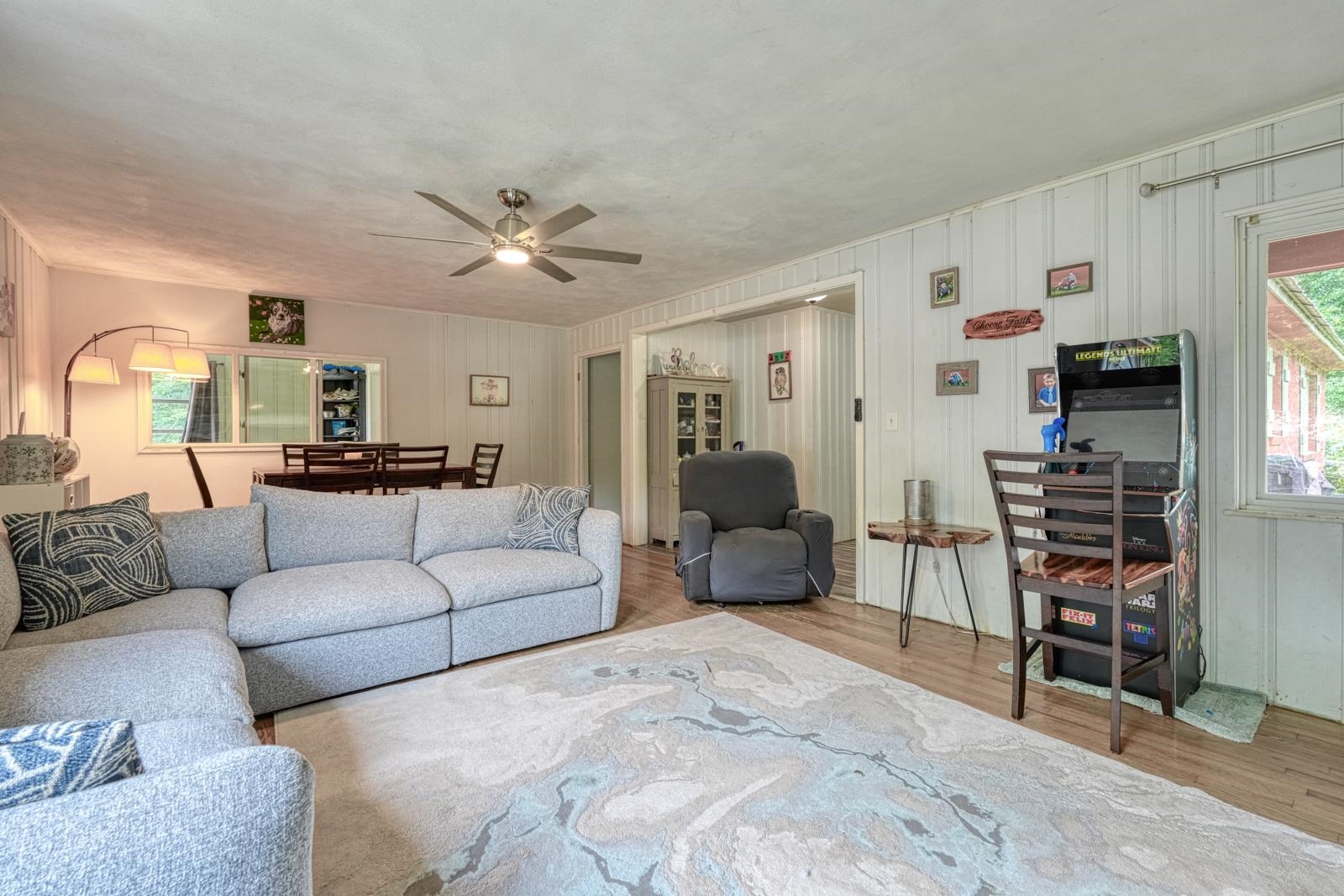 1504 E Rutherford Street Property Photo 4
