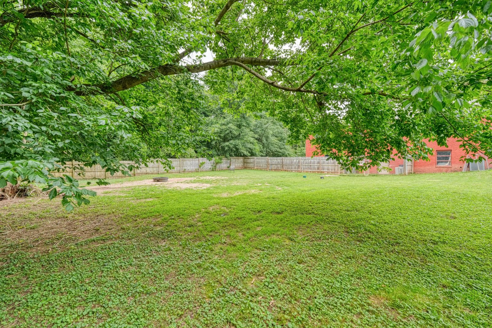 1504 E Rutherford Street Property Photo 34