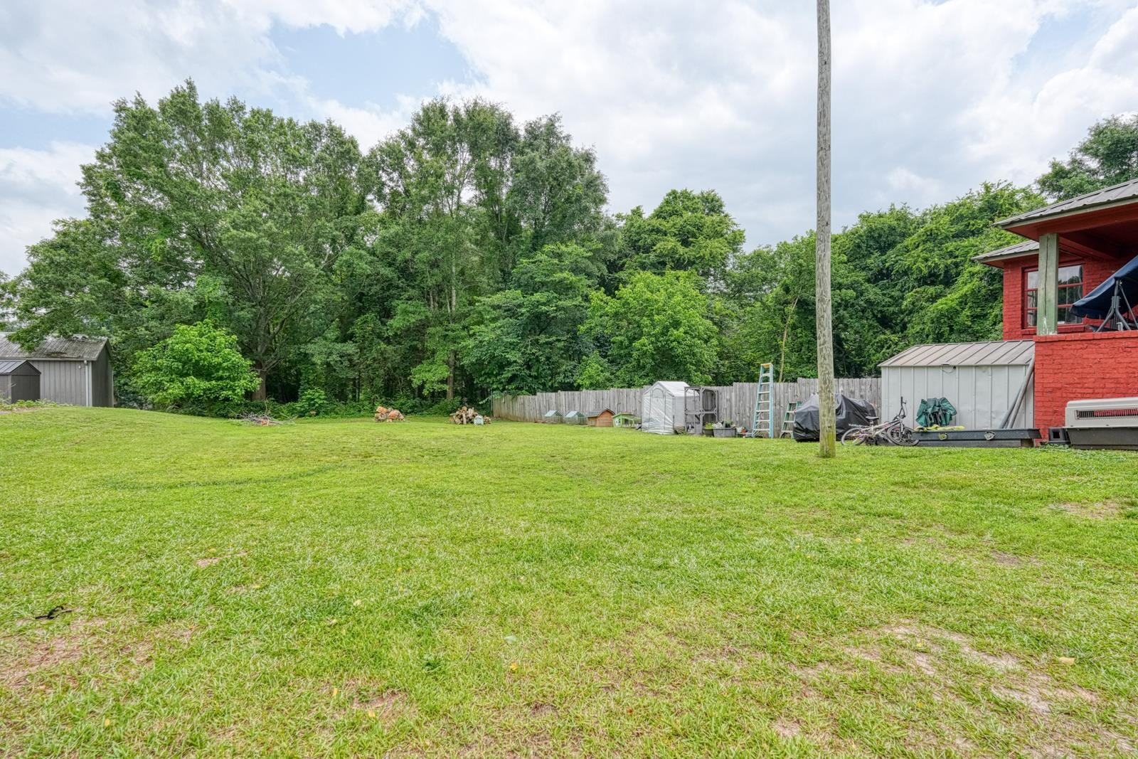 1504 E Rutherford Street Property Photo 39