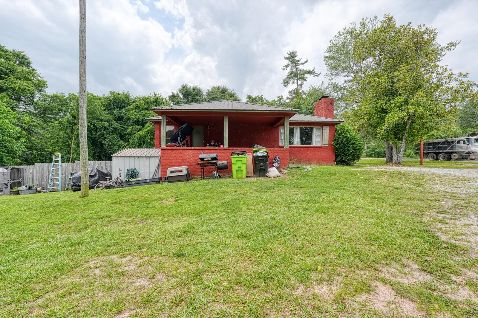 1504 E Rutherford Street Property Photo 40