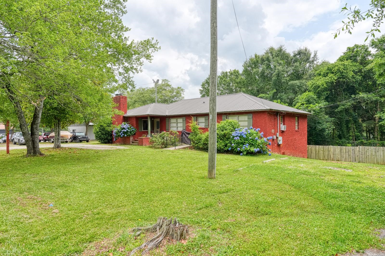 1504 E Rutherford Street Property Photo 44