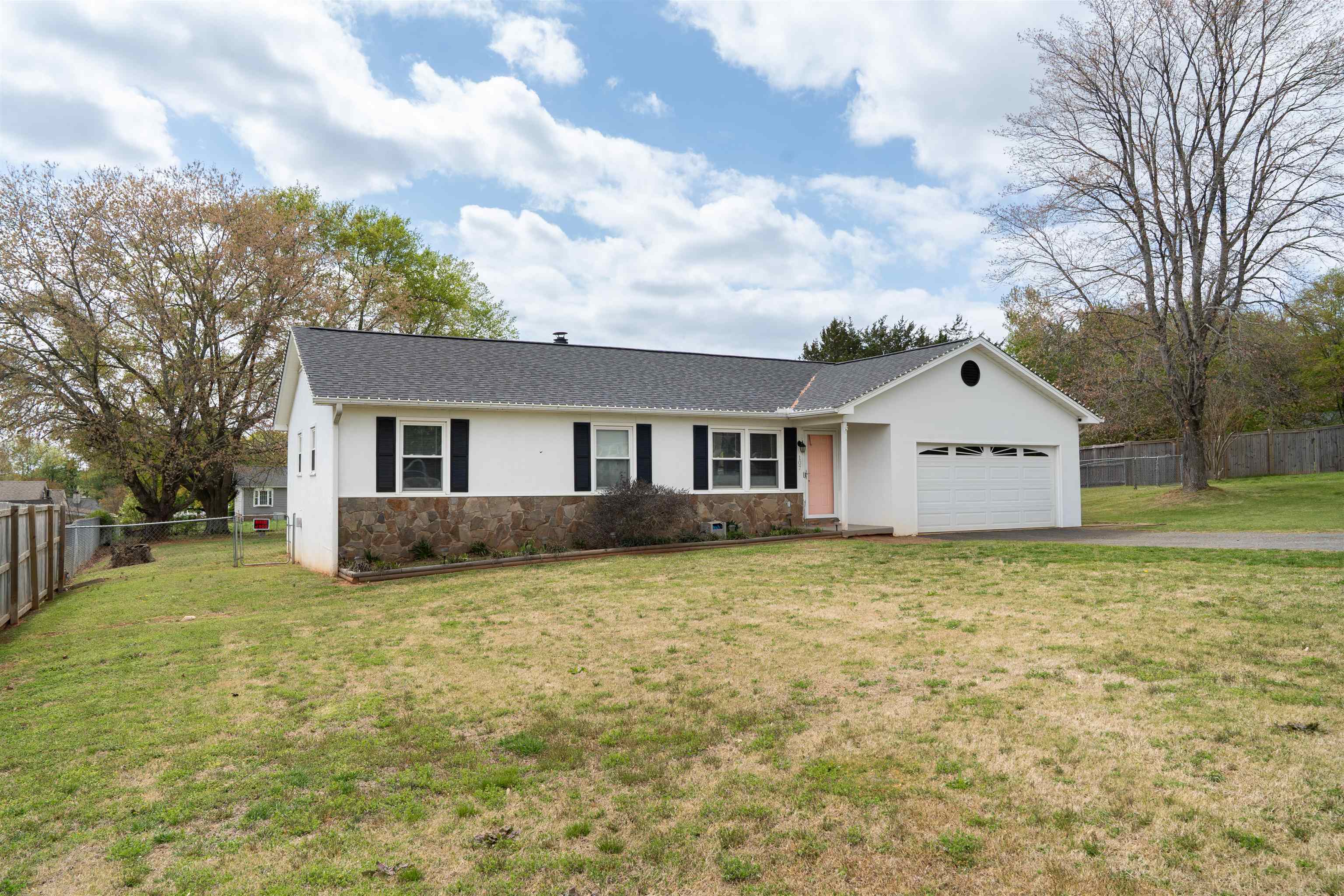 107 Cauthen Court Property Photo 2