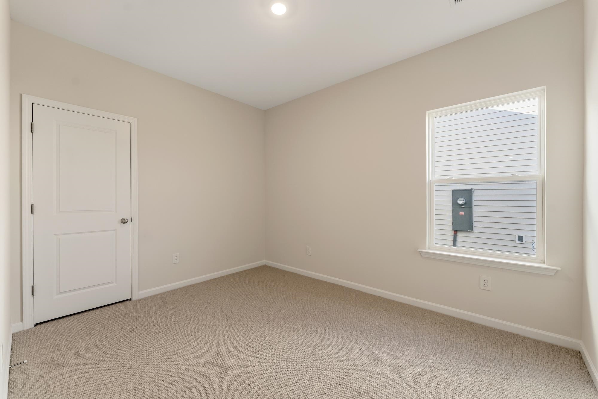 7079 New Horizons Lane Property Photo 16
