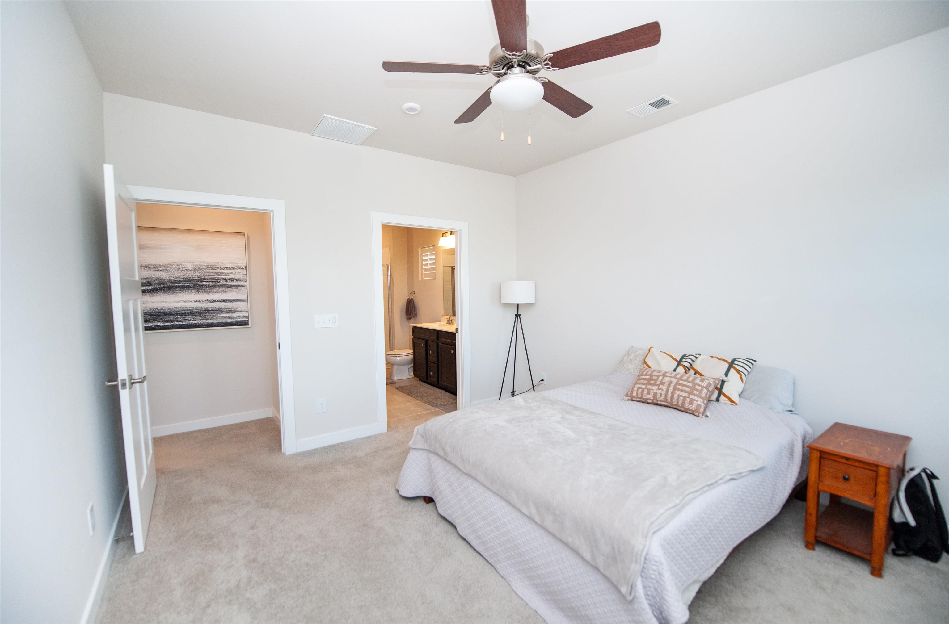 912 Bernstein Avenue Property Photo 19