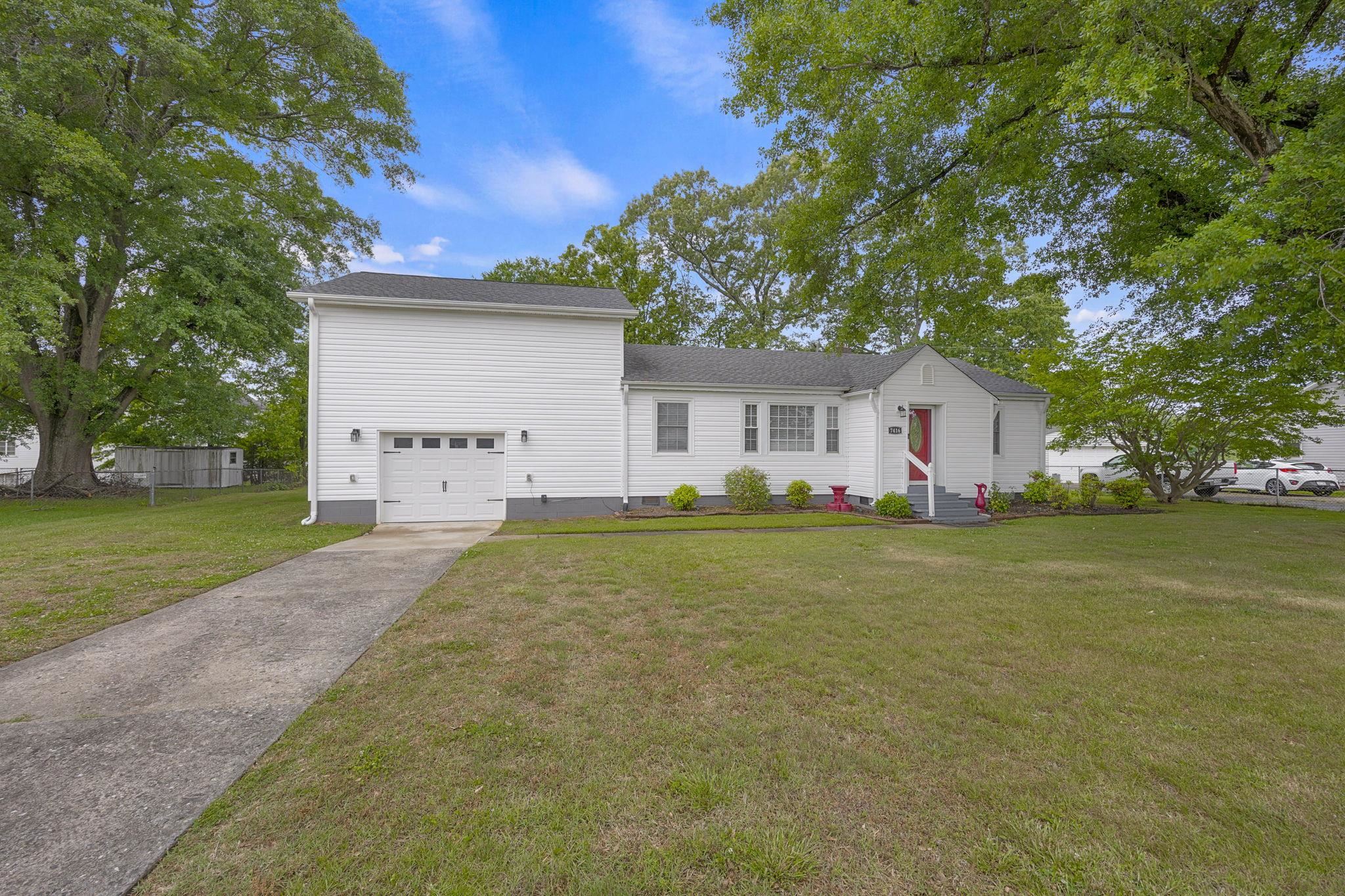 7416 Gravely Court Property Photo 2