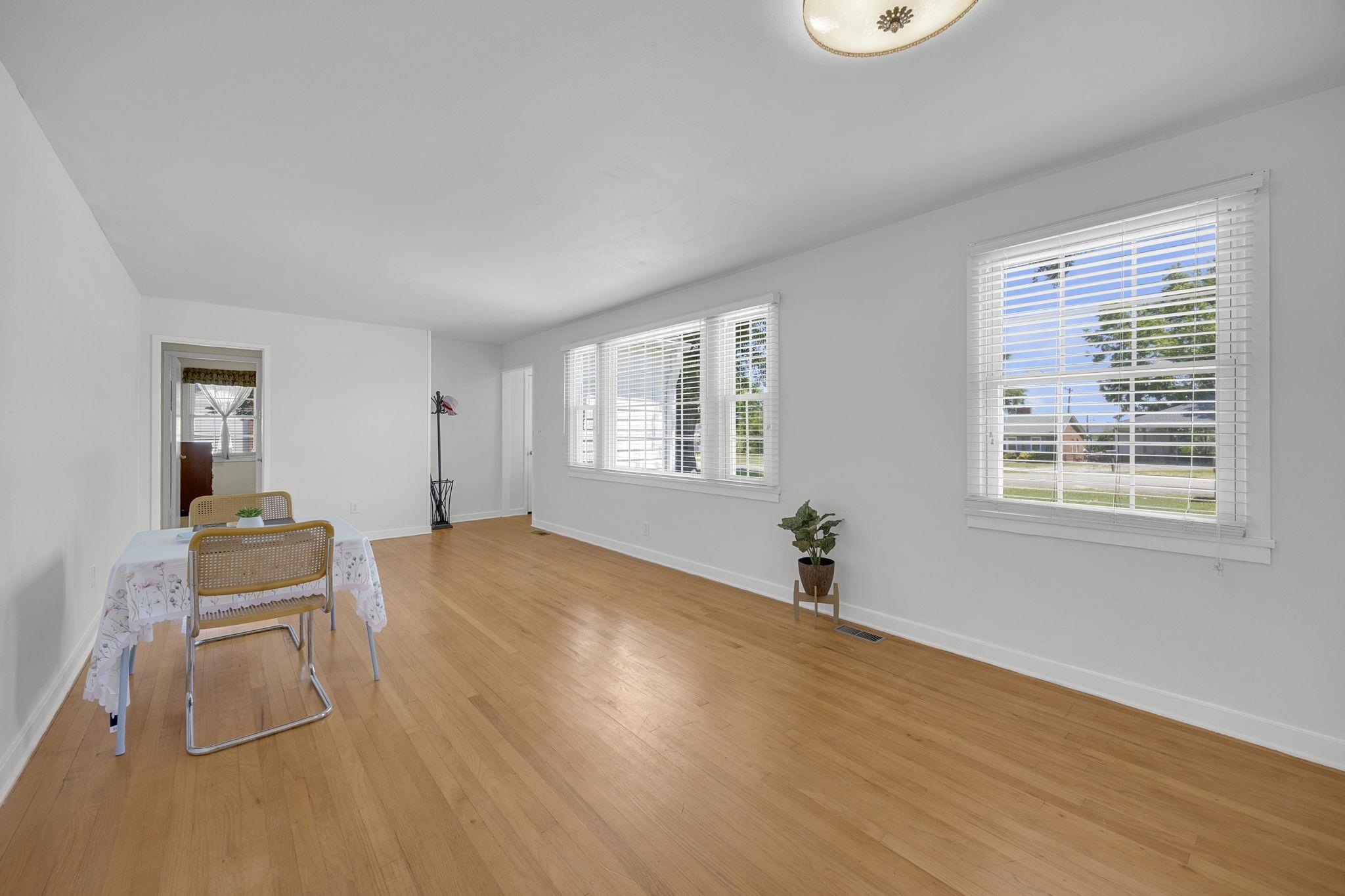 7416 Gravely Court Property Photo 6