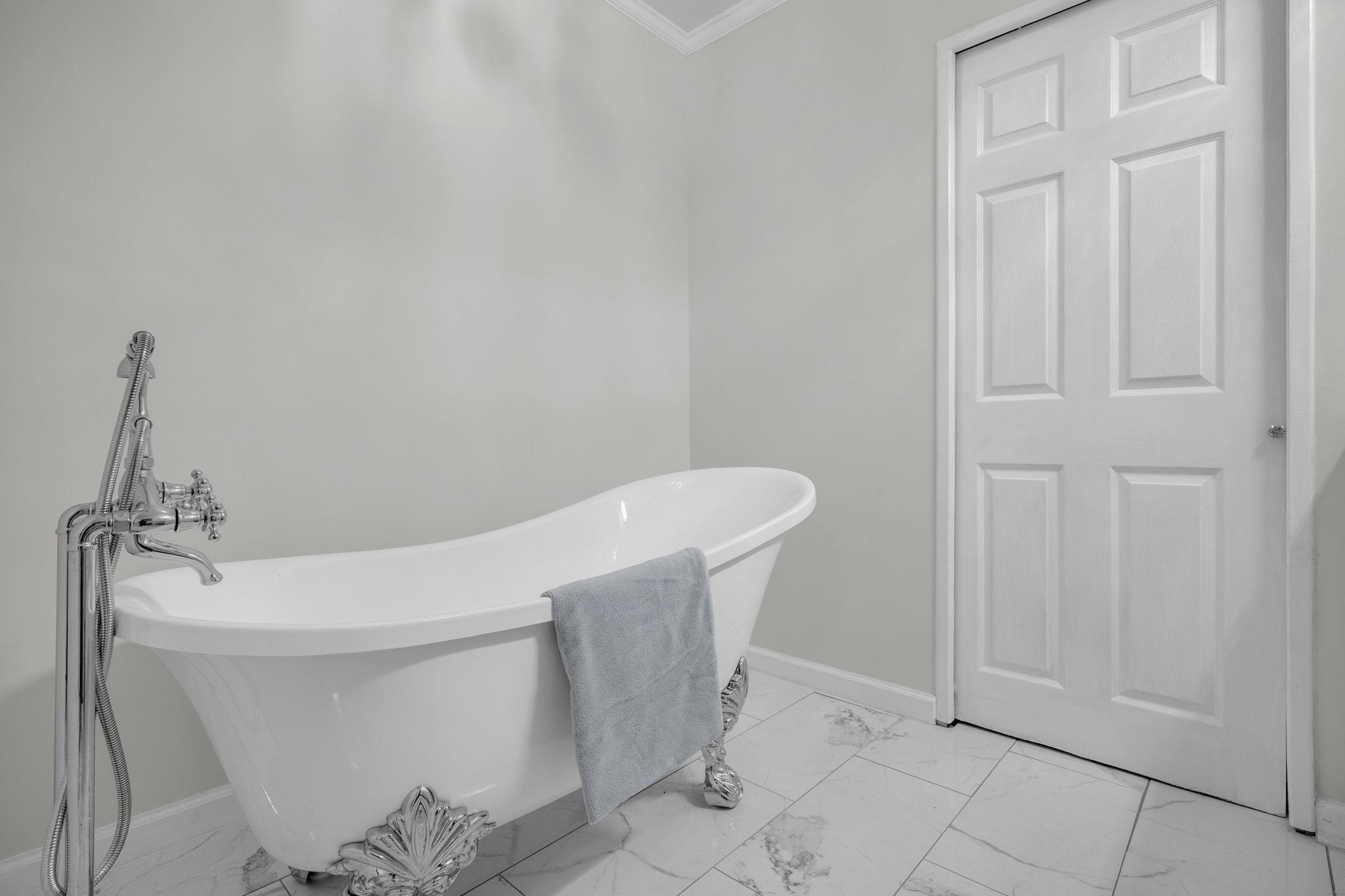 7416 Gravely Court Property Photo 22