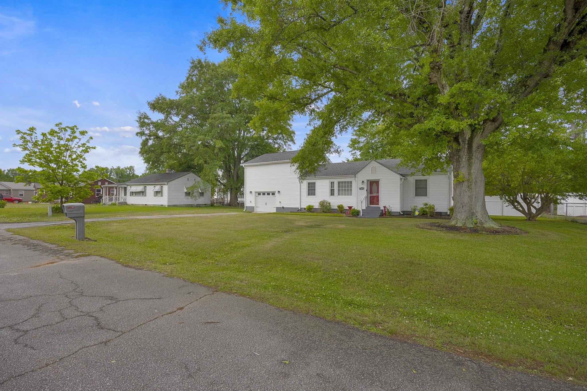 7416 Gravely Court Property Photo 39