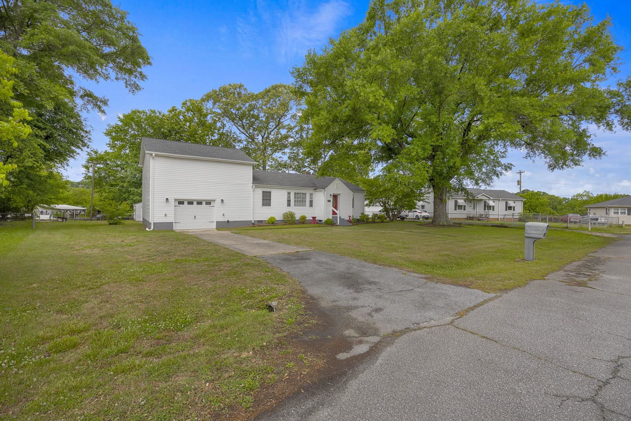 7416 Gravely Court Property Photo 40