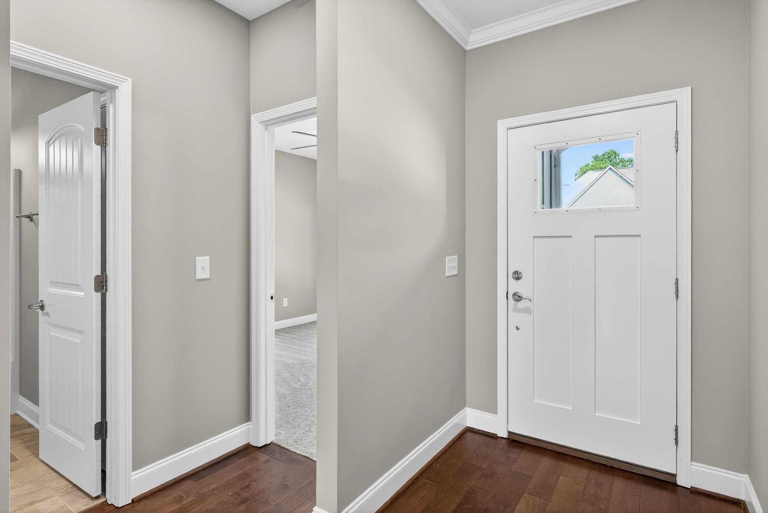 415 S Pendernale Drive Property Photo 8