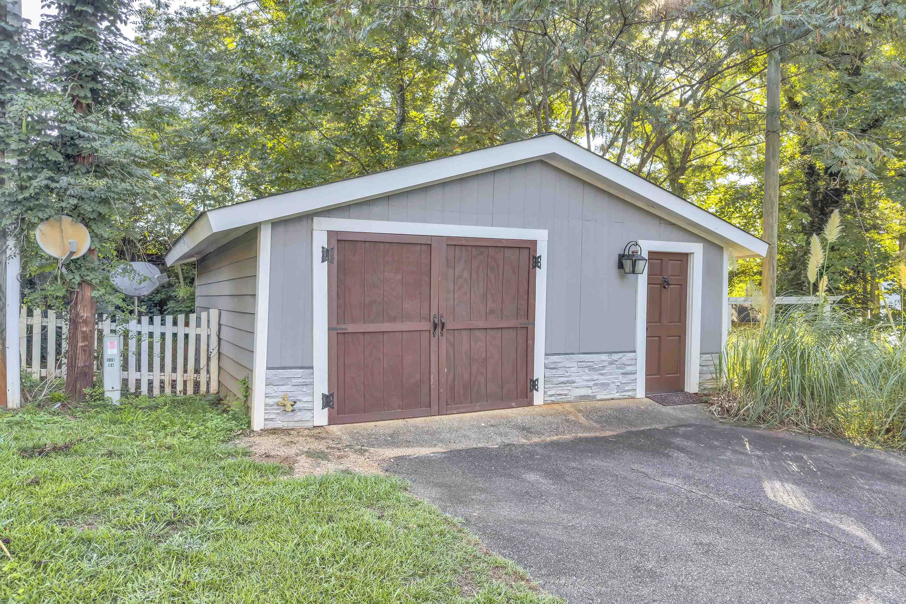151 Wendy Lane Property Photo 28