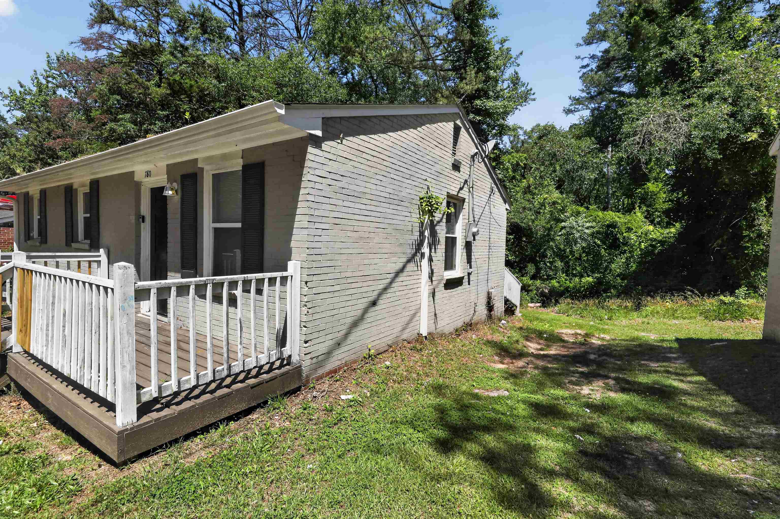 780 Wofford Street Property Photo 4