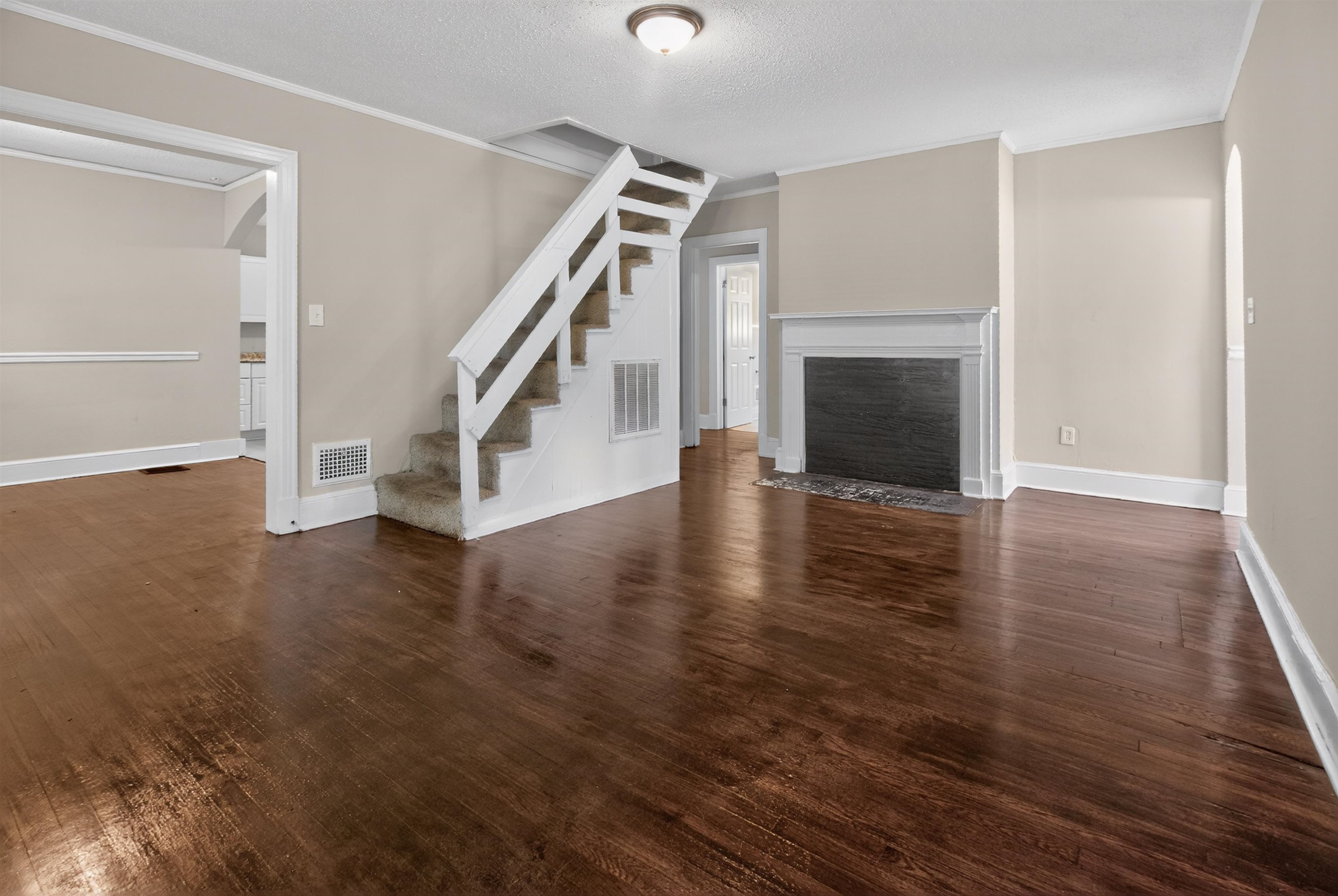 151 Princeton Street Property Photo 5