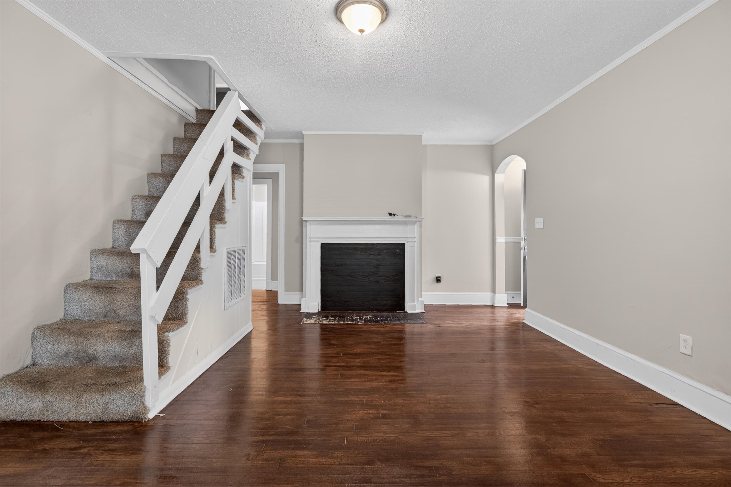 151 Princeton Street Property Photo 6