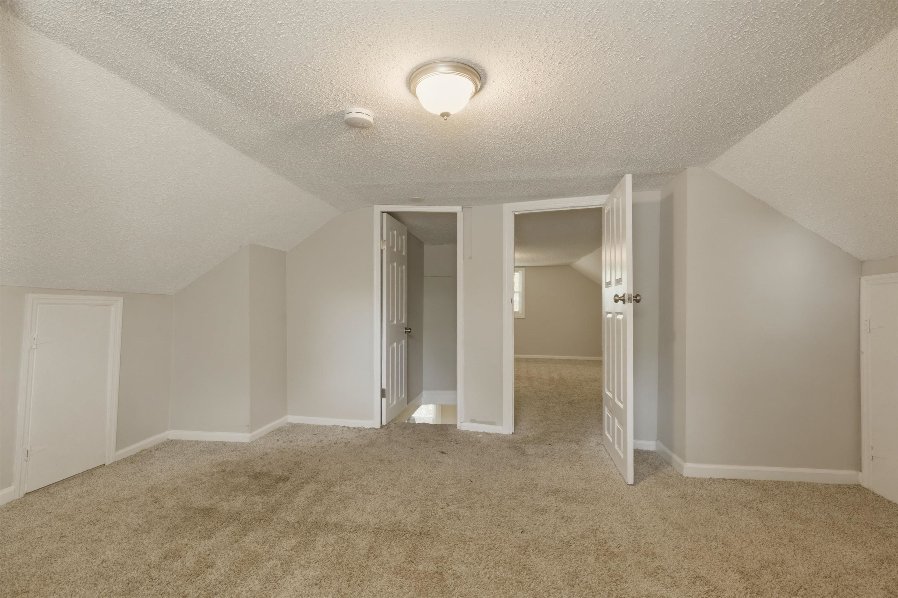 151 Princeton Street Property Photo 22