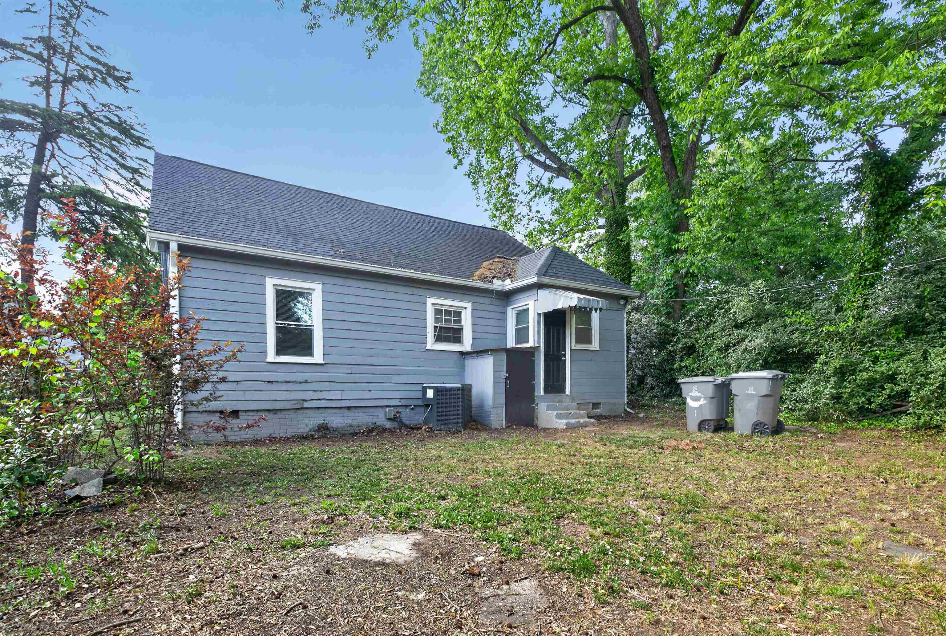 151 Princeton Street Property Photo 29