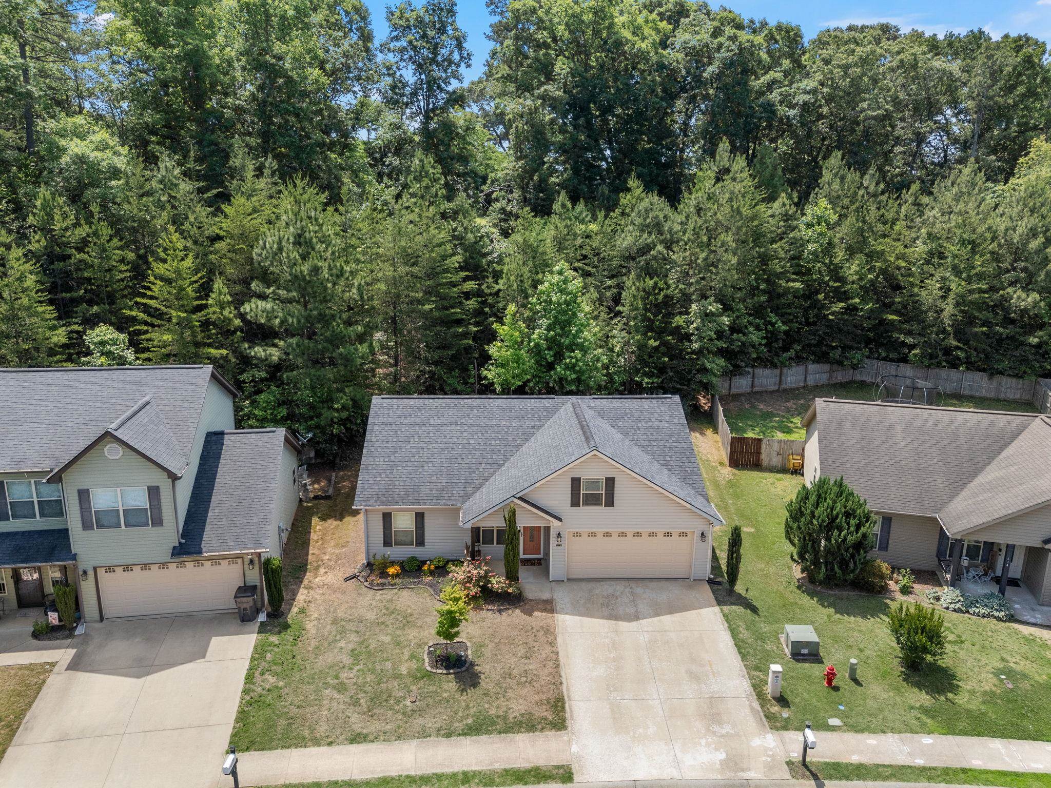 618 Chastine Drive Property Photo 2
