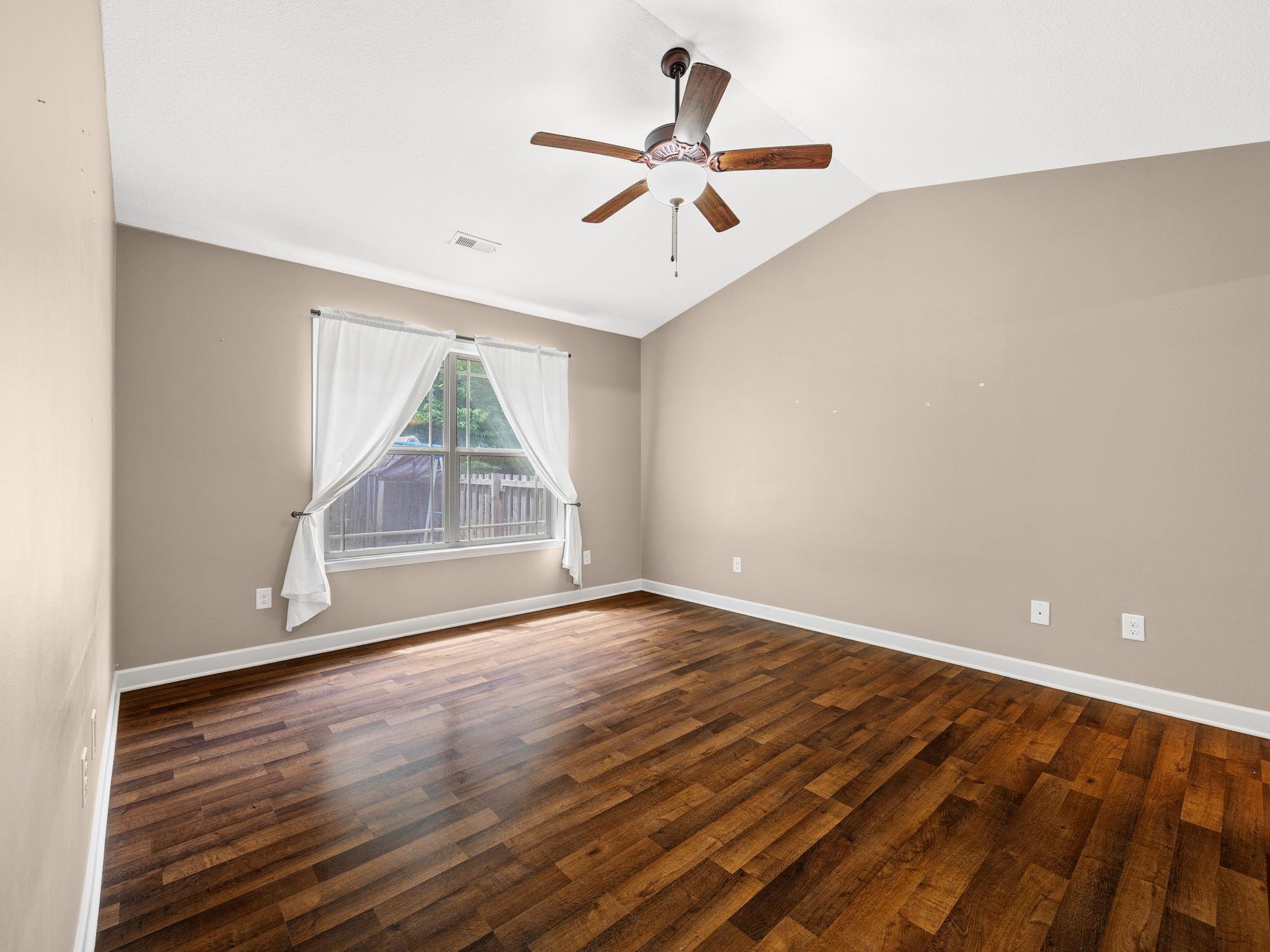 618 Chastine Drive Property Photo 16