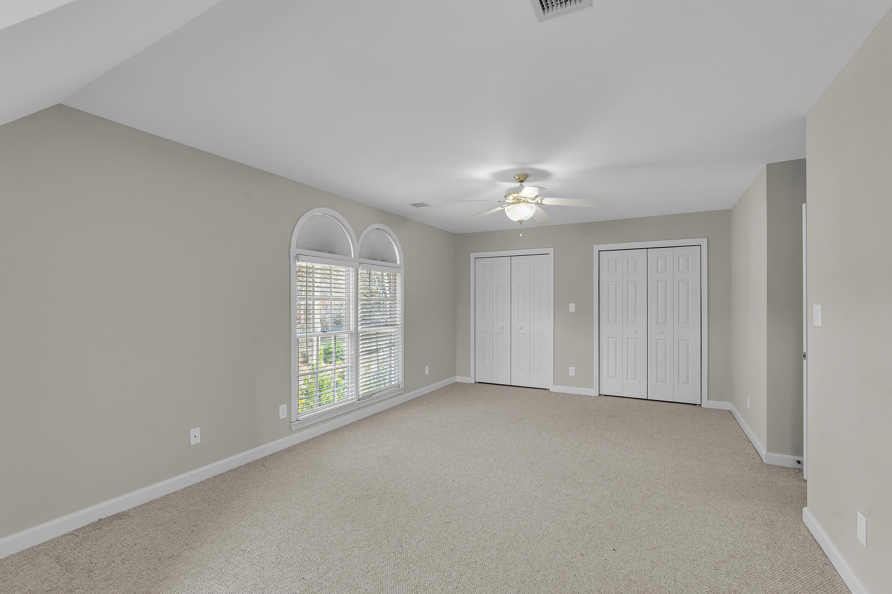 111 W Woodglen Road Property Photo 31