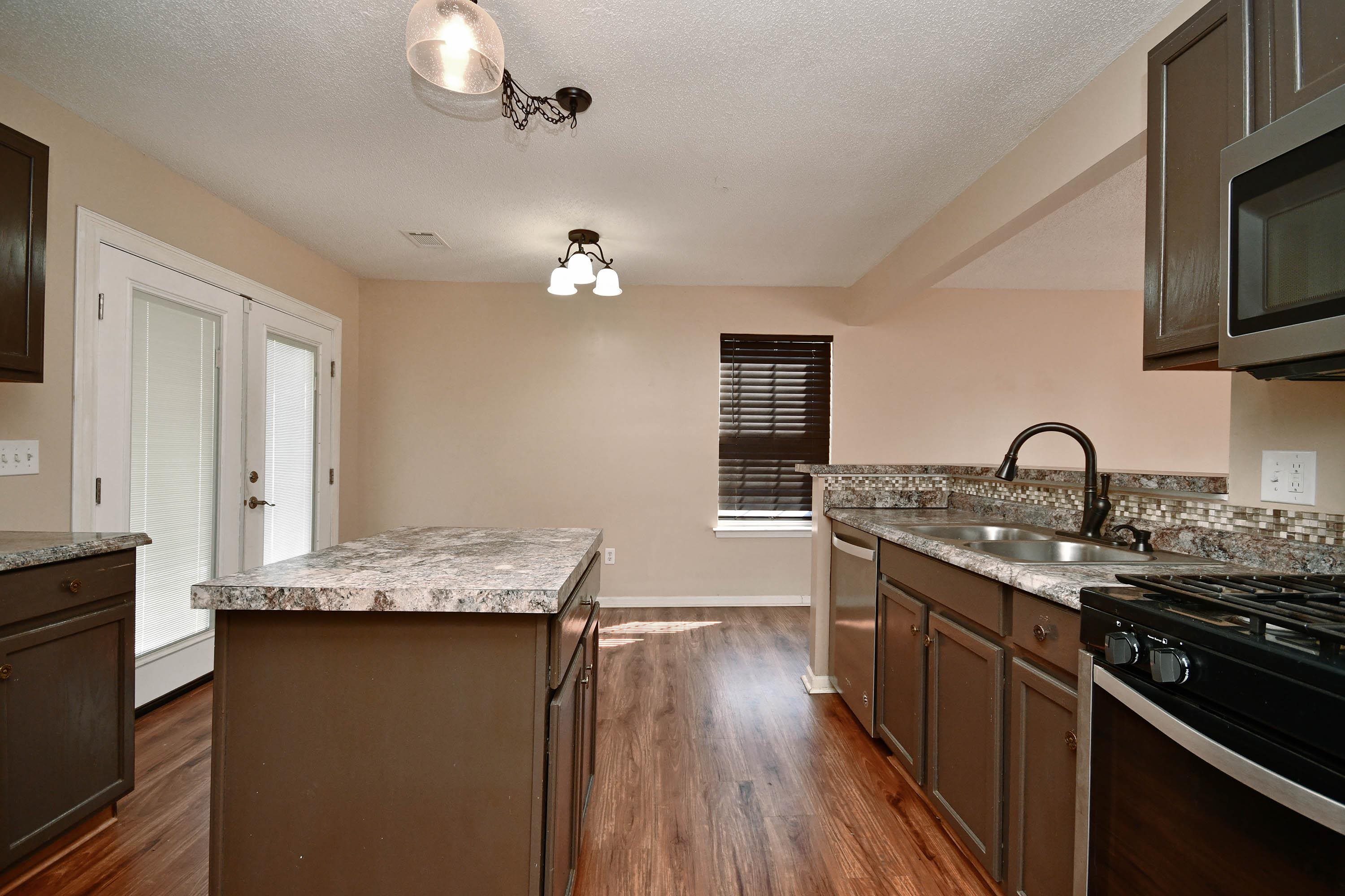 136 W Corley Lane Property Photo 16