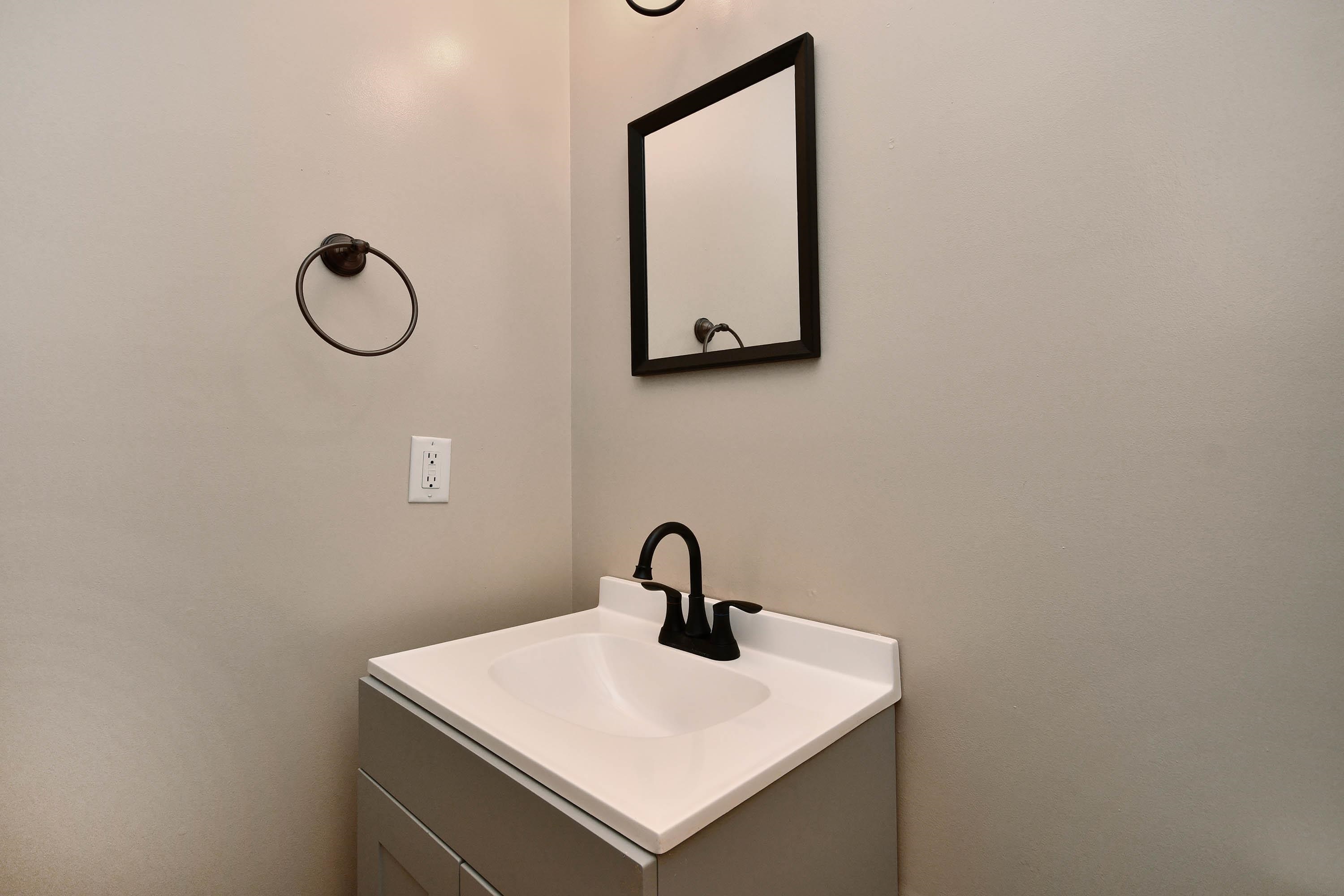 136 W Corley Lane Property Photo 18