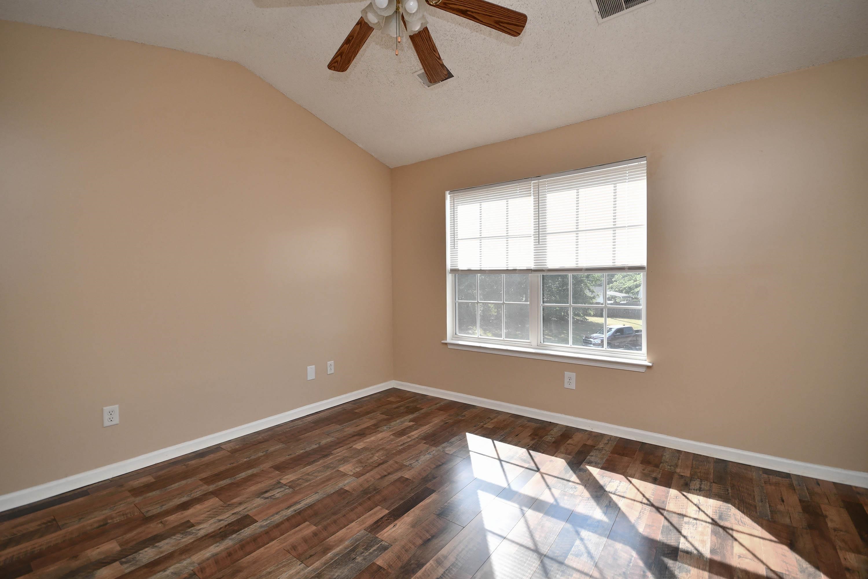 136 W Corley Lane Property Photo 27