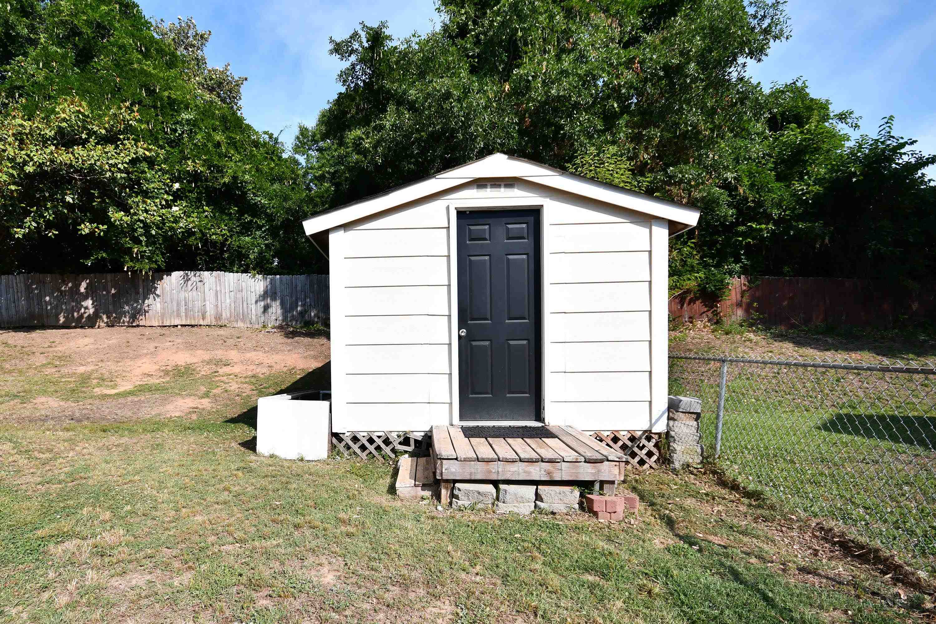 136 W Corley Lane Property Photo 38