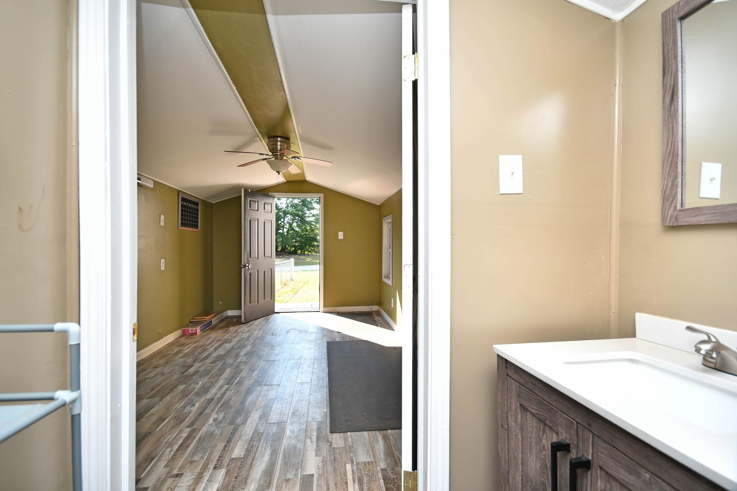 136 W Corley Lane Property Photo 39