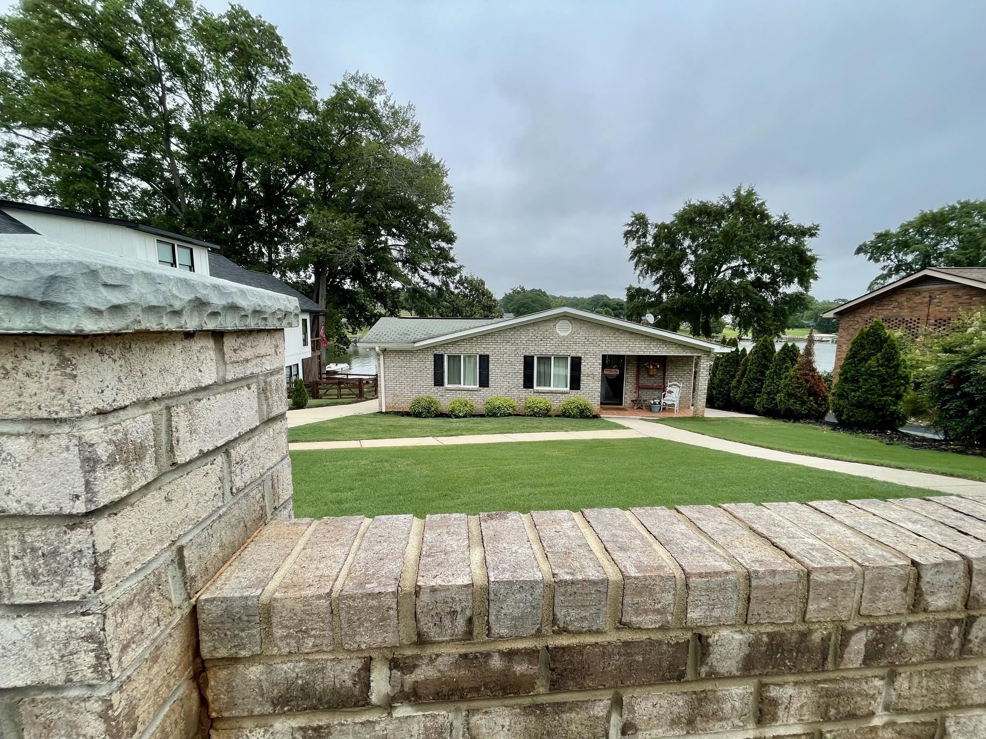 155 Lakeview Drive Property Photo 1