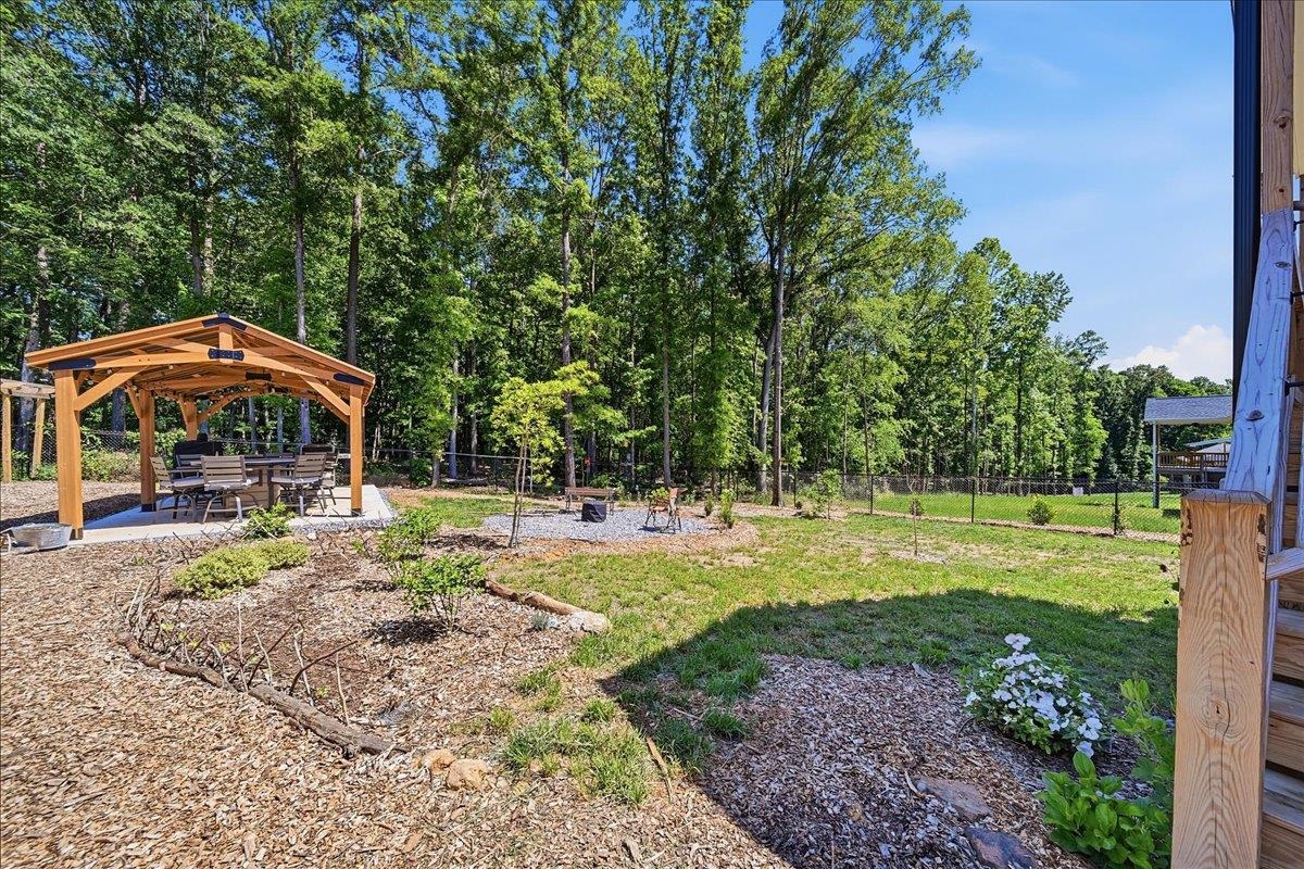 225 Patch Drive Property Photo 32