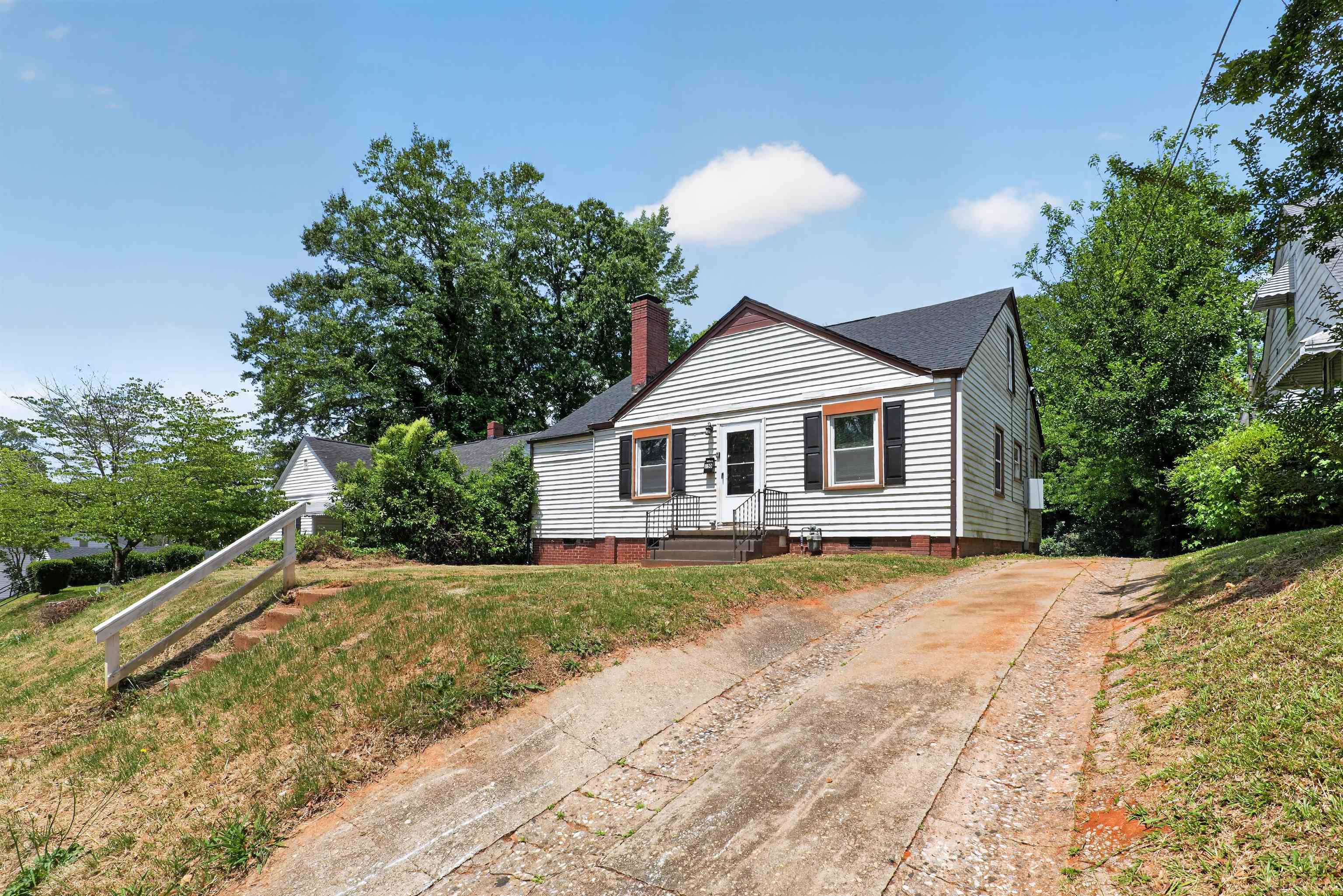 150 Princeton Street Property Photo 4