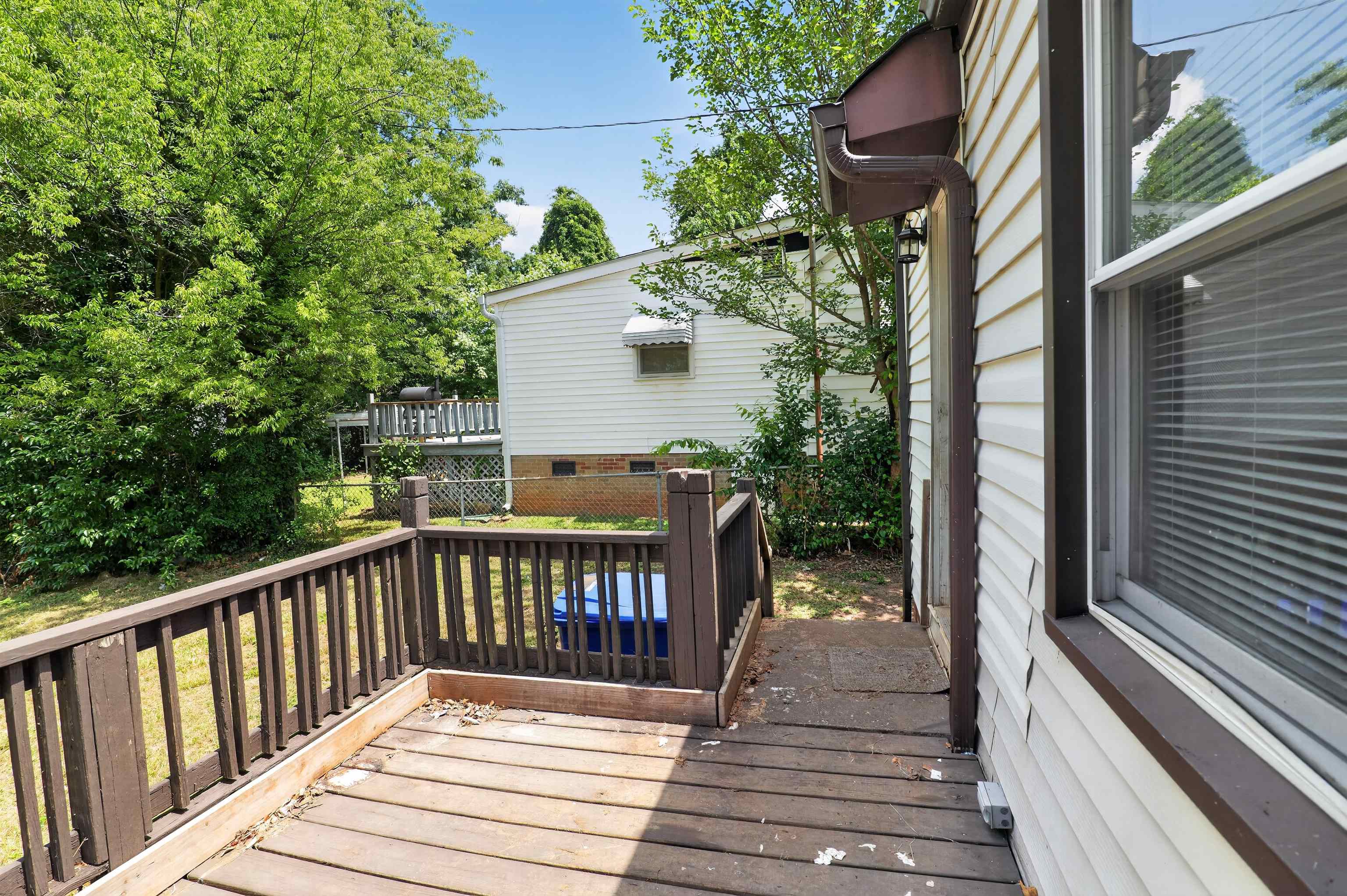 150 Princeton Street Property Photo 28