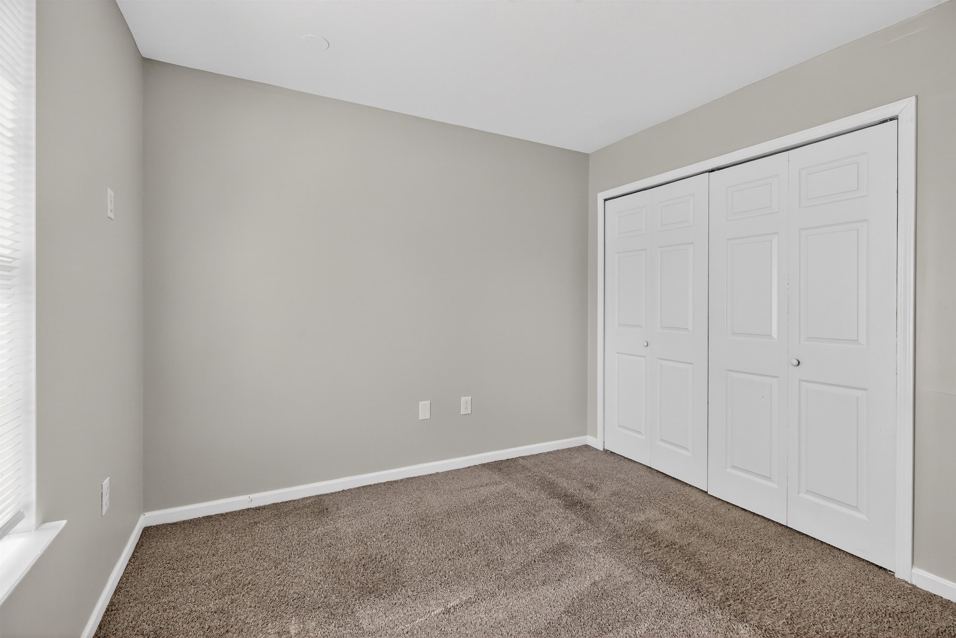1876 Tamara Way Property Photo 20