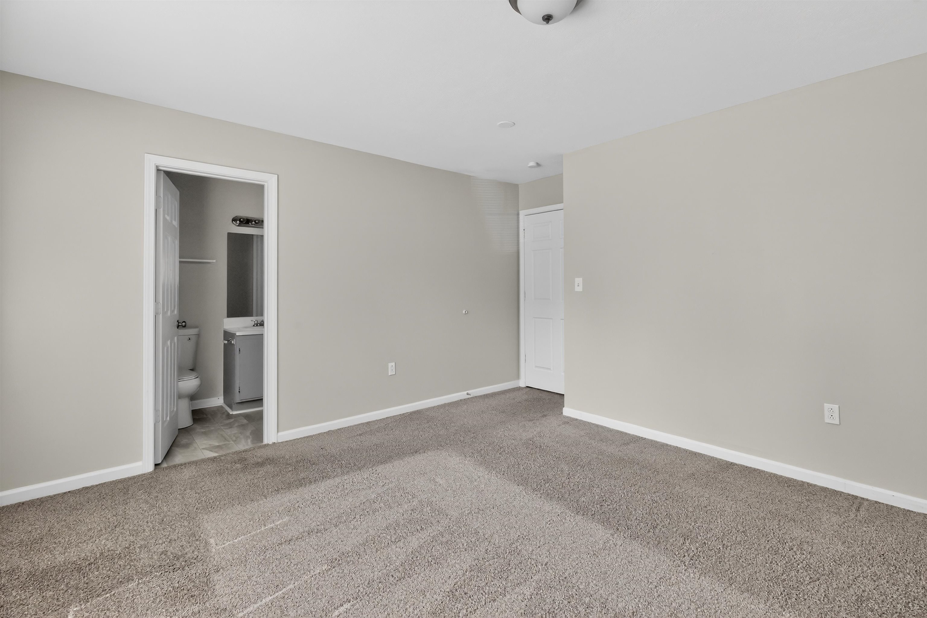 1876 Tamara Way Property Photo 21