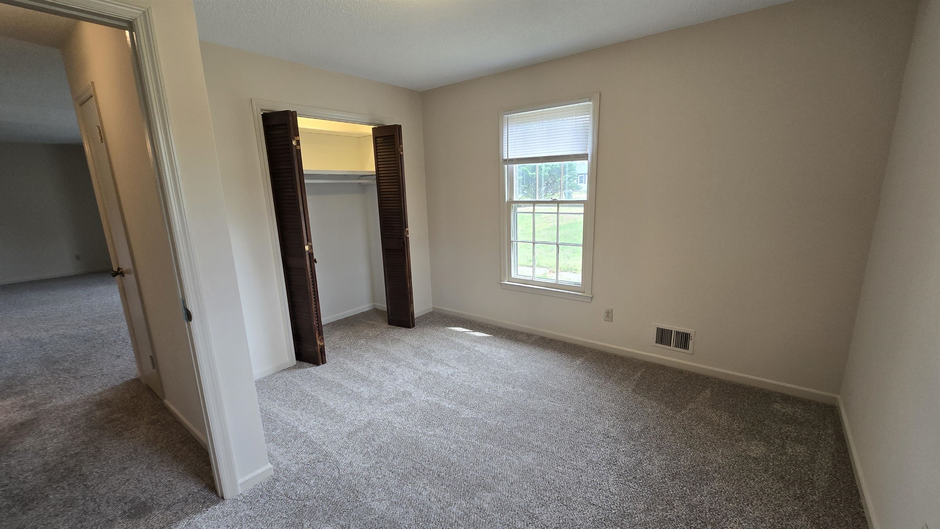337585 Property Photo 9