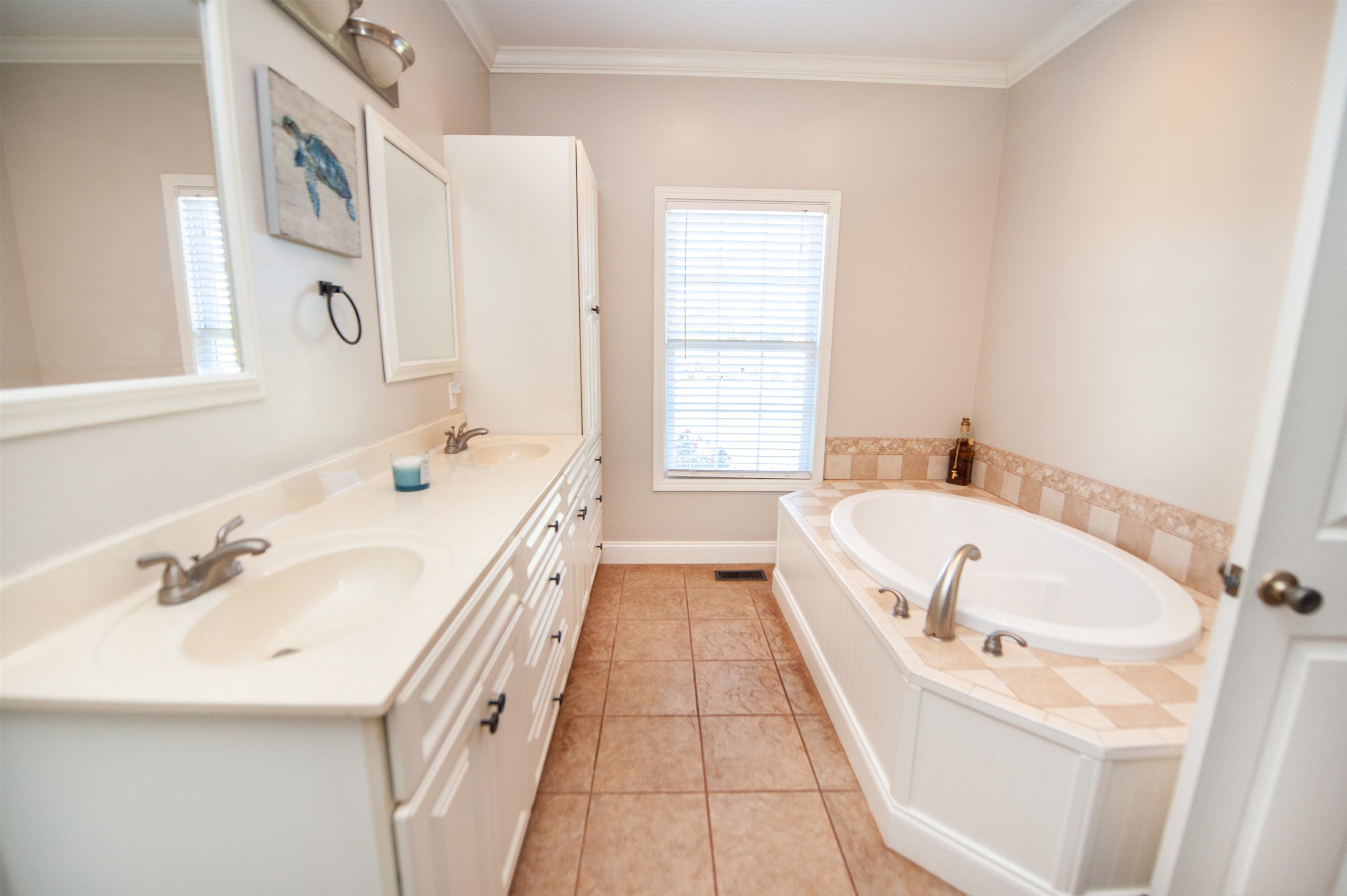 450 Meadow Road Property Photo 20