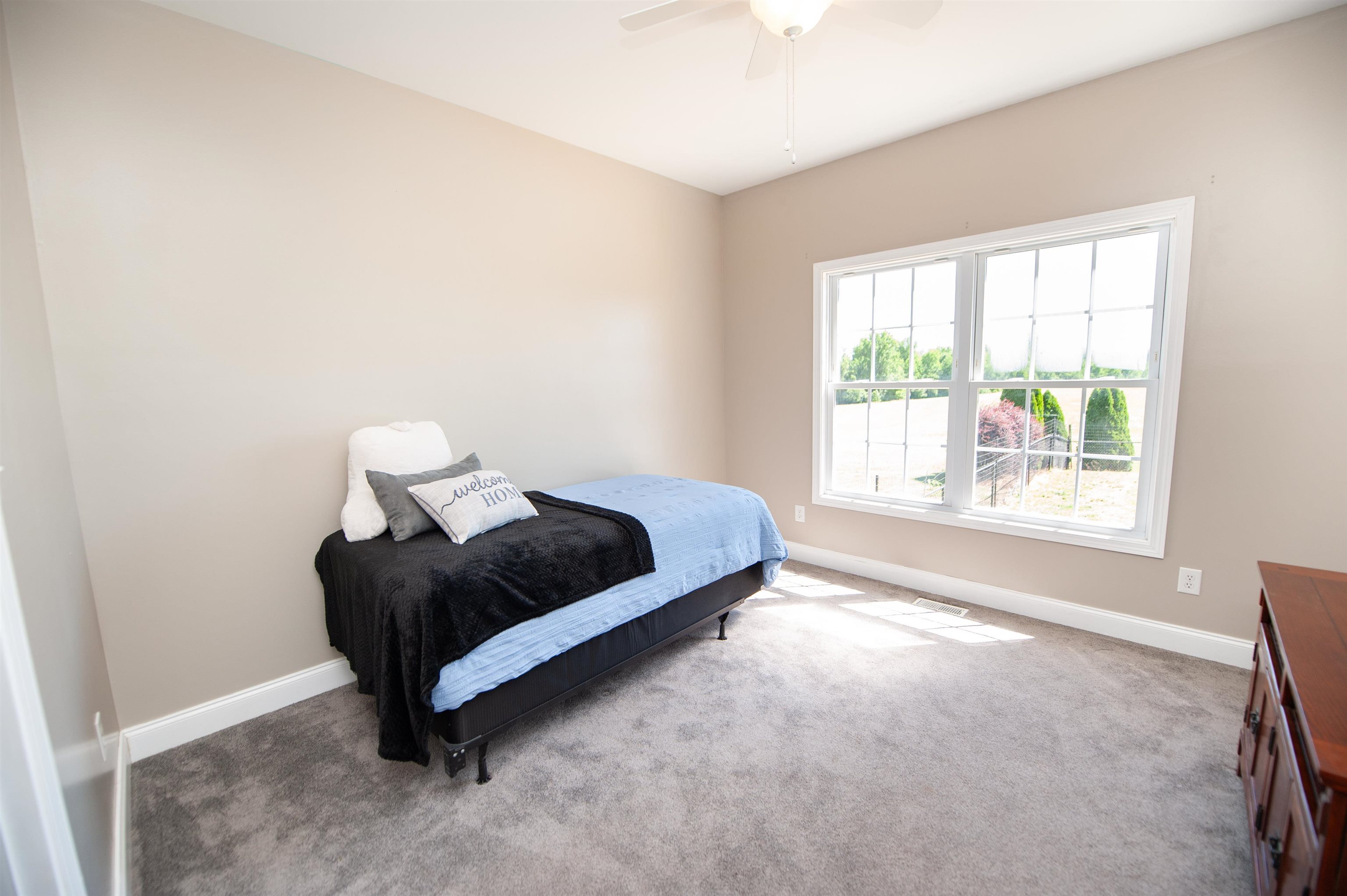450 Meadow Road Property Photo 27