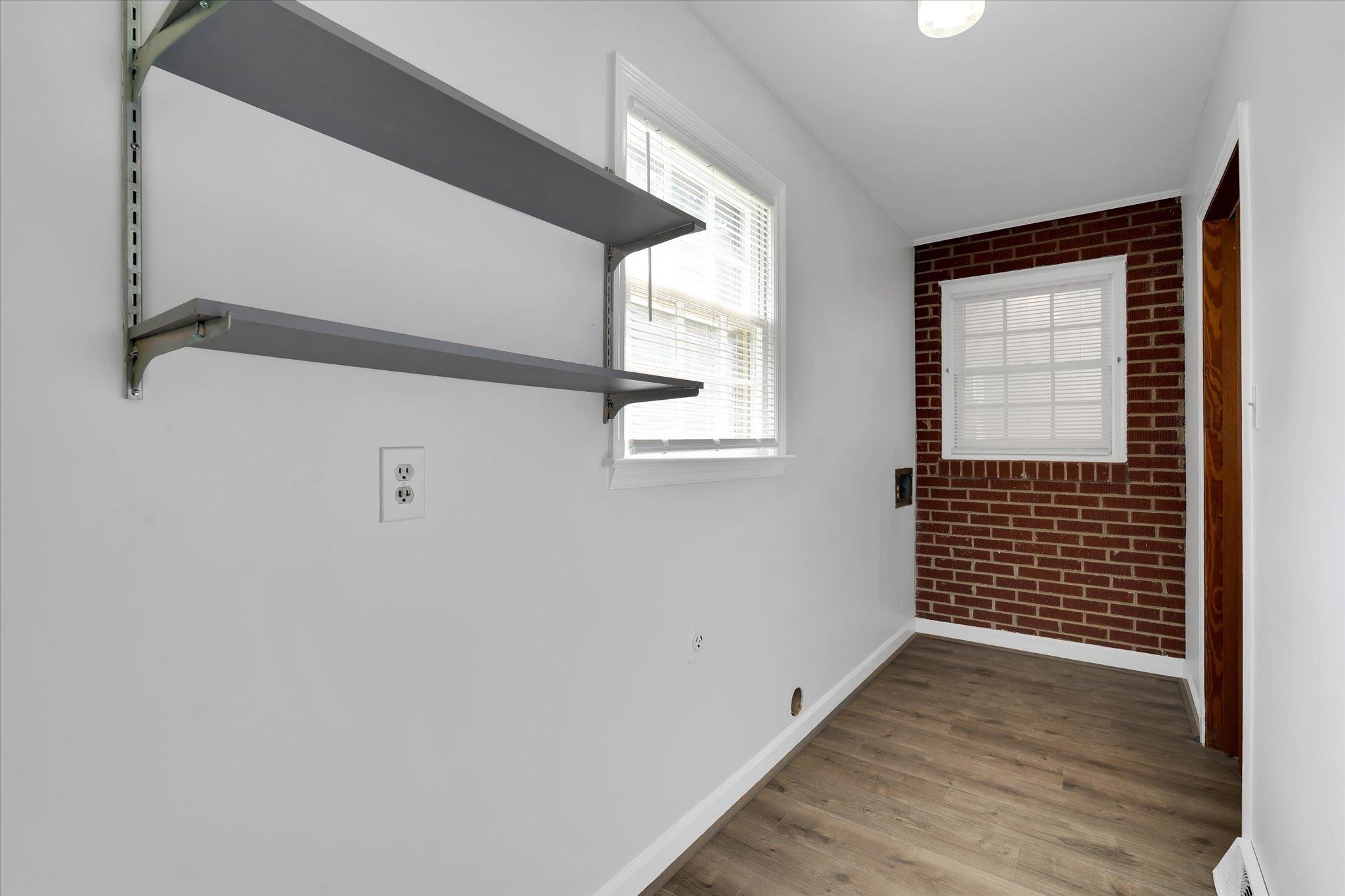 206 Hillside Drive Property Photo 24