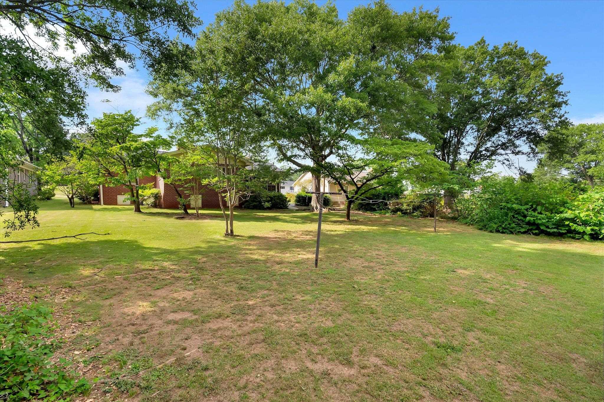 206 Hillside Drive Property Photo 28