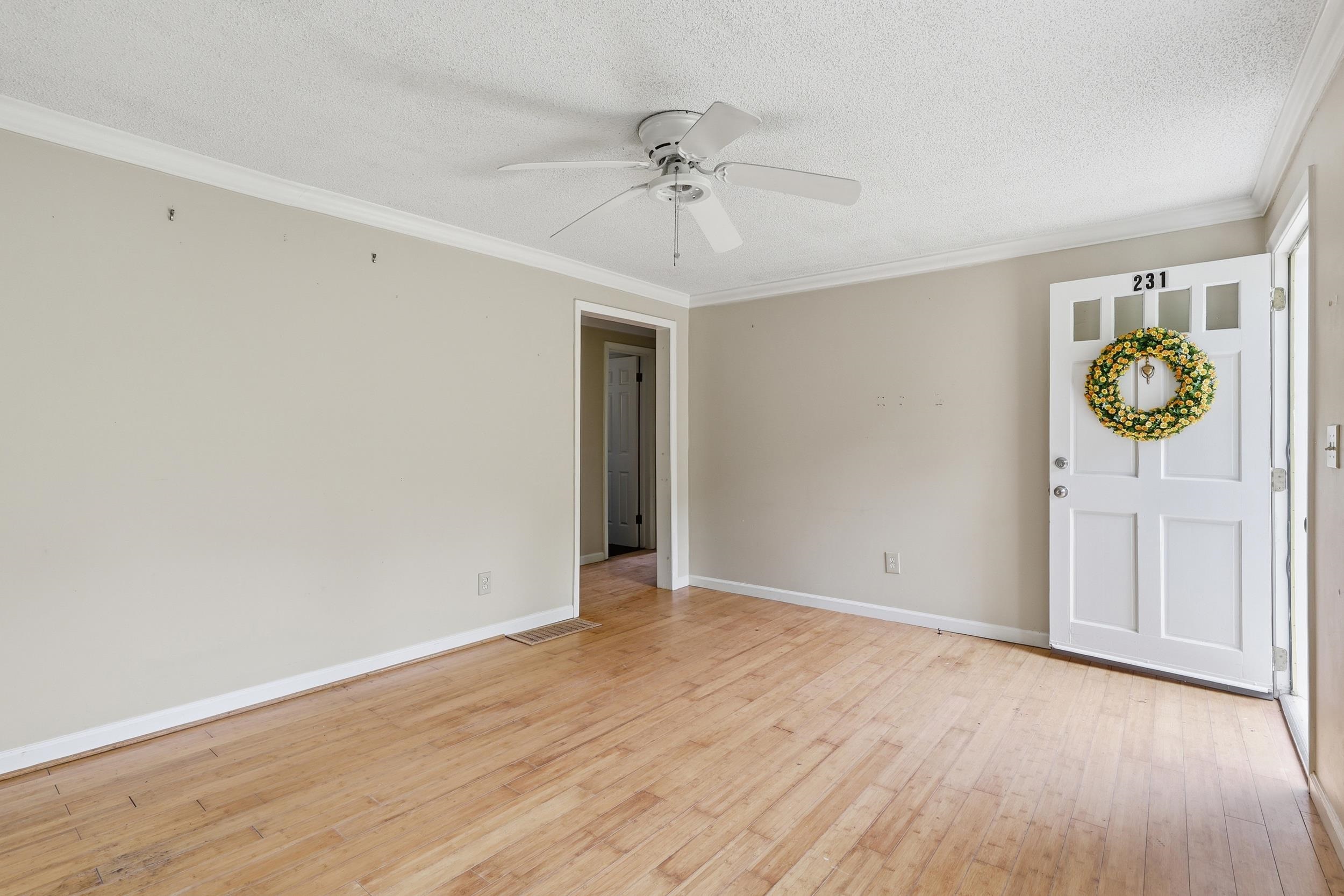 231 Ford Lane Property Photo 3