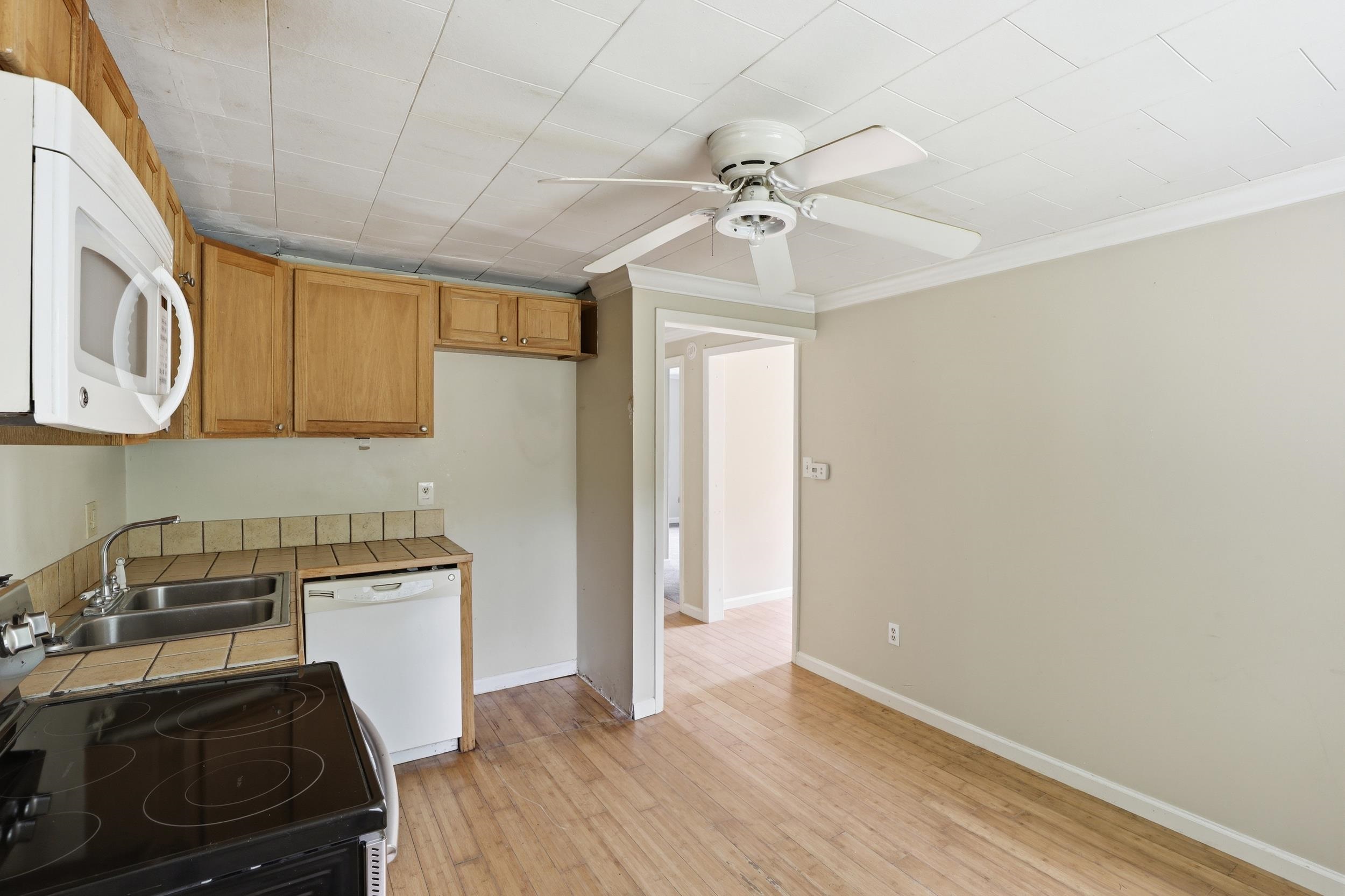 231 Ford Lane Property Photo 6