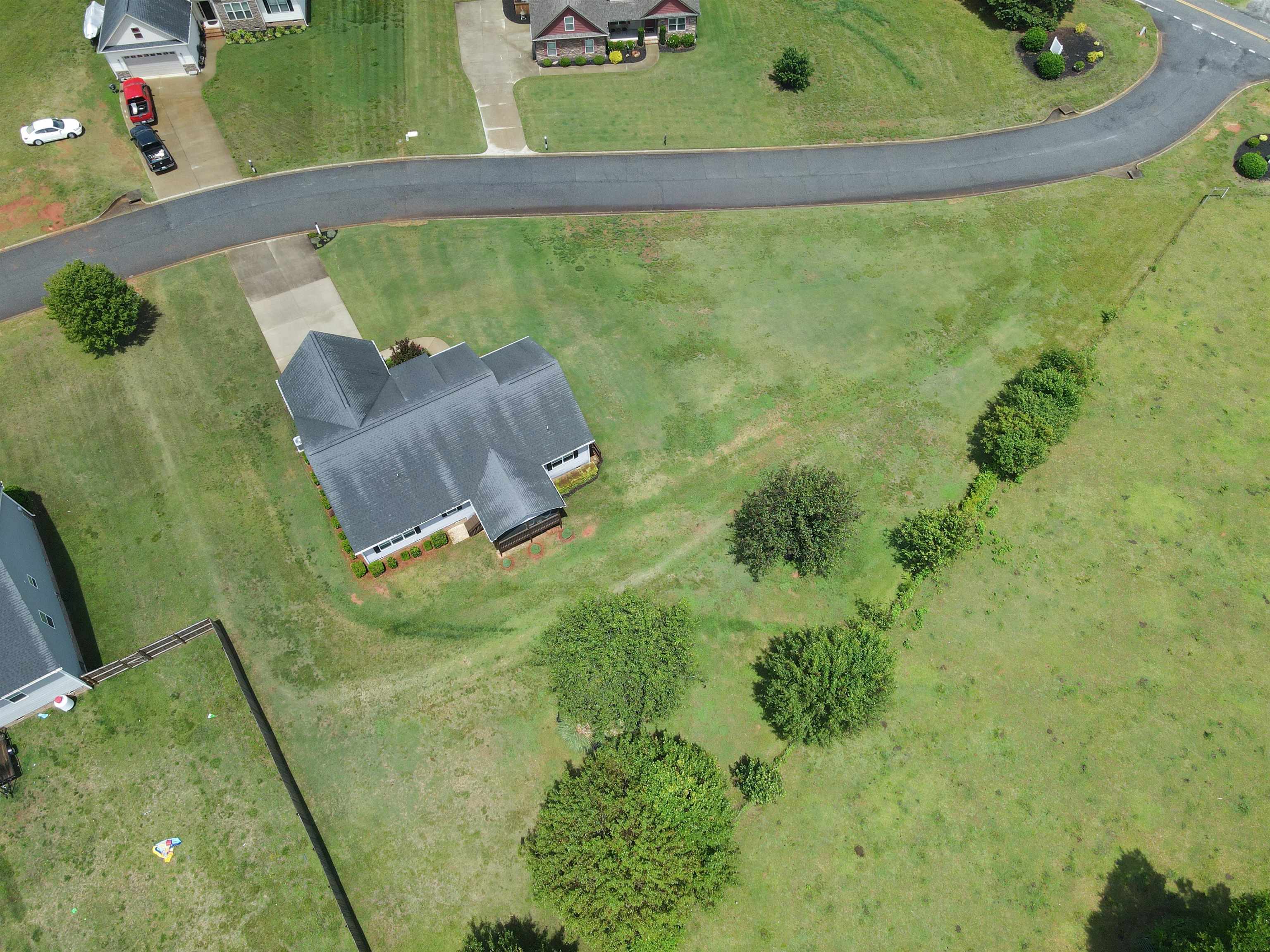105 Millstone Drive Property Photo 33