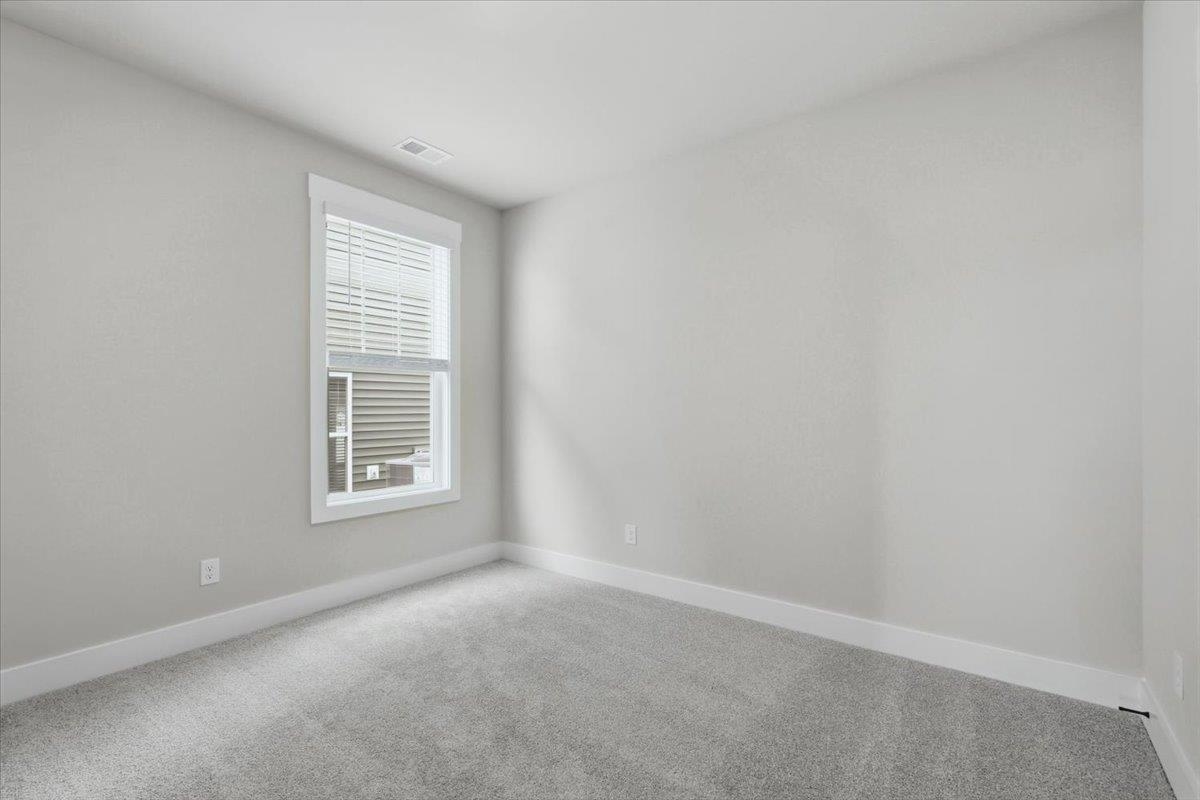 1006 Fox Hollow Street Property Photo 20