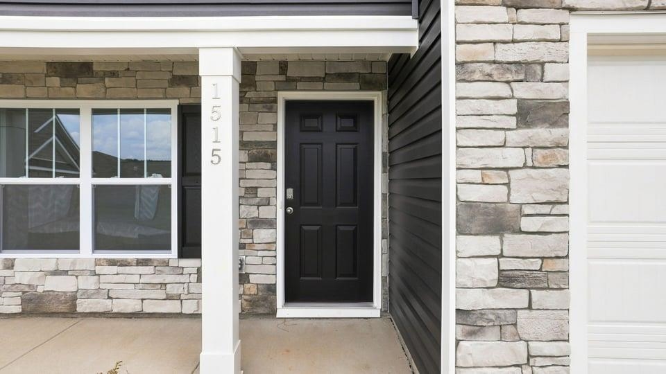 1515 Azure Lane Property Photo 4