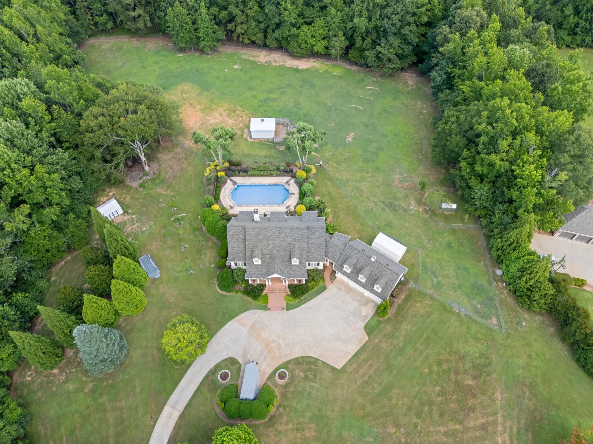 340 Harrison Road Property Photo 3