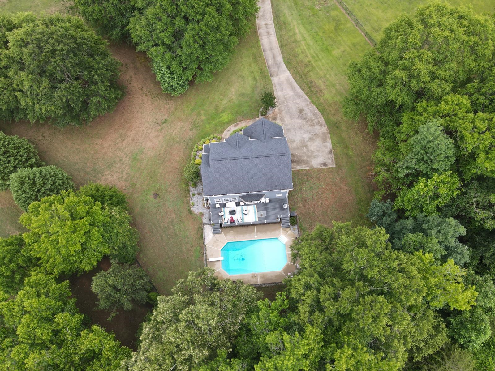 257 Valleyhigh Drive Property Photo 43
