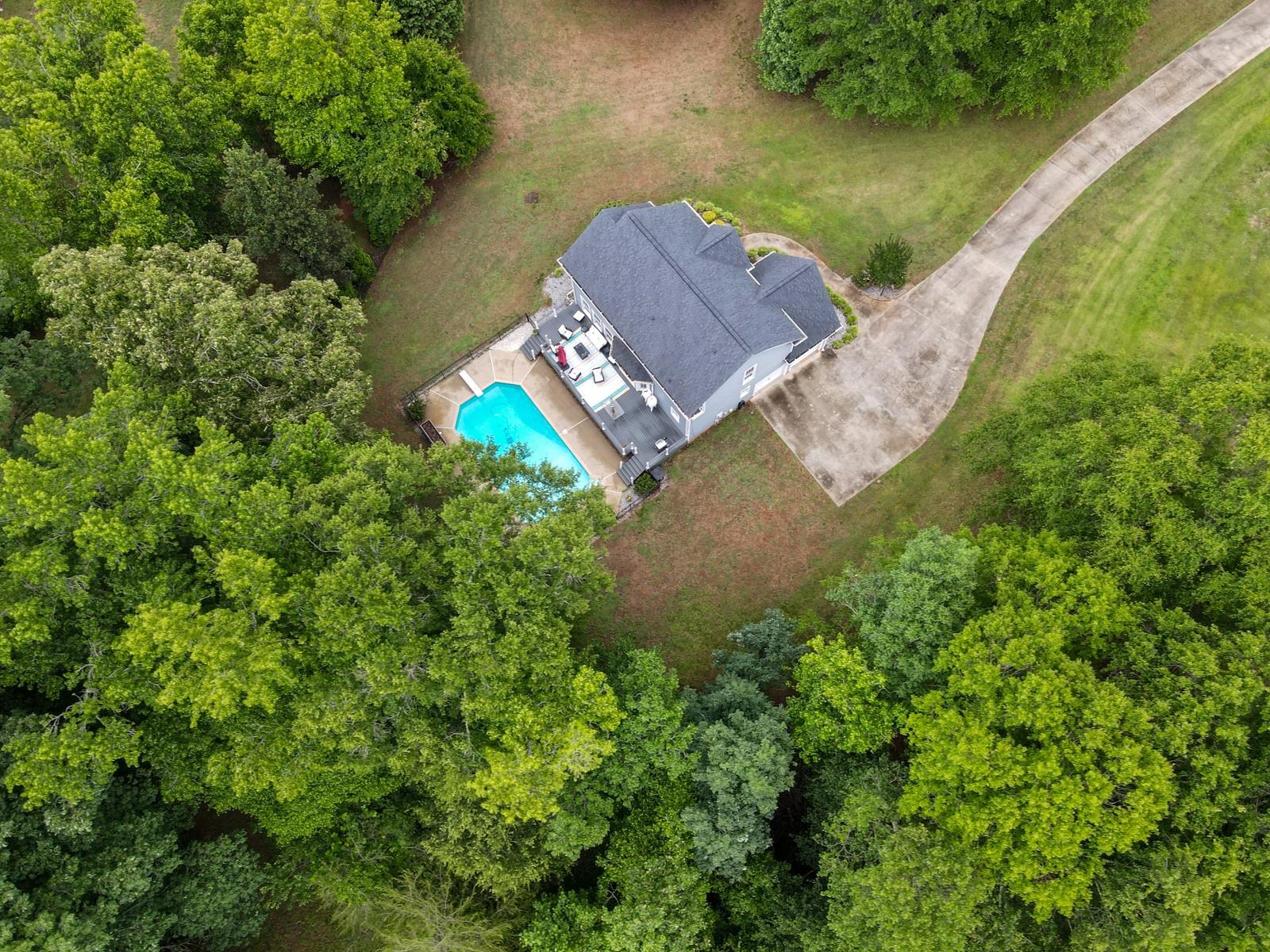 257 Valleyhigh Drive Property Photo 44