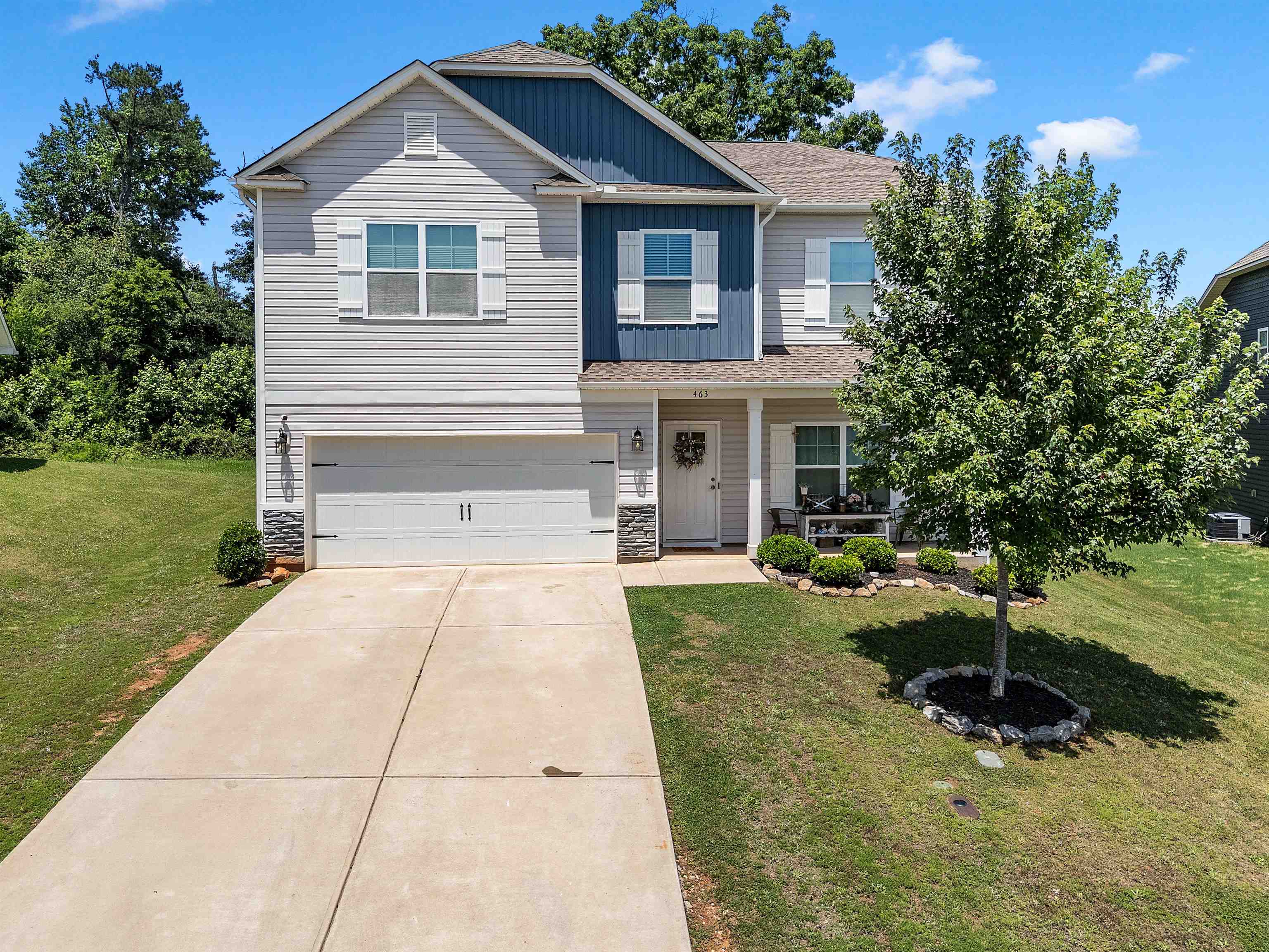 463 Torrington Drive