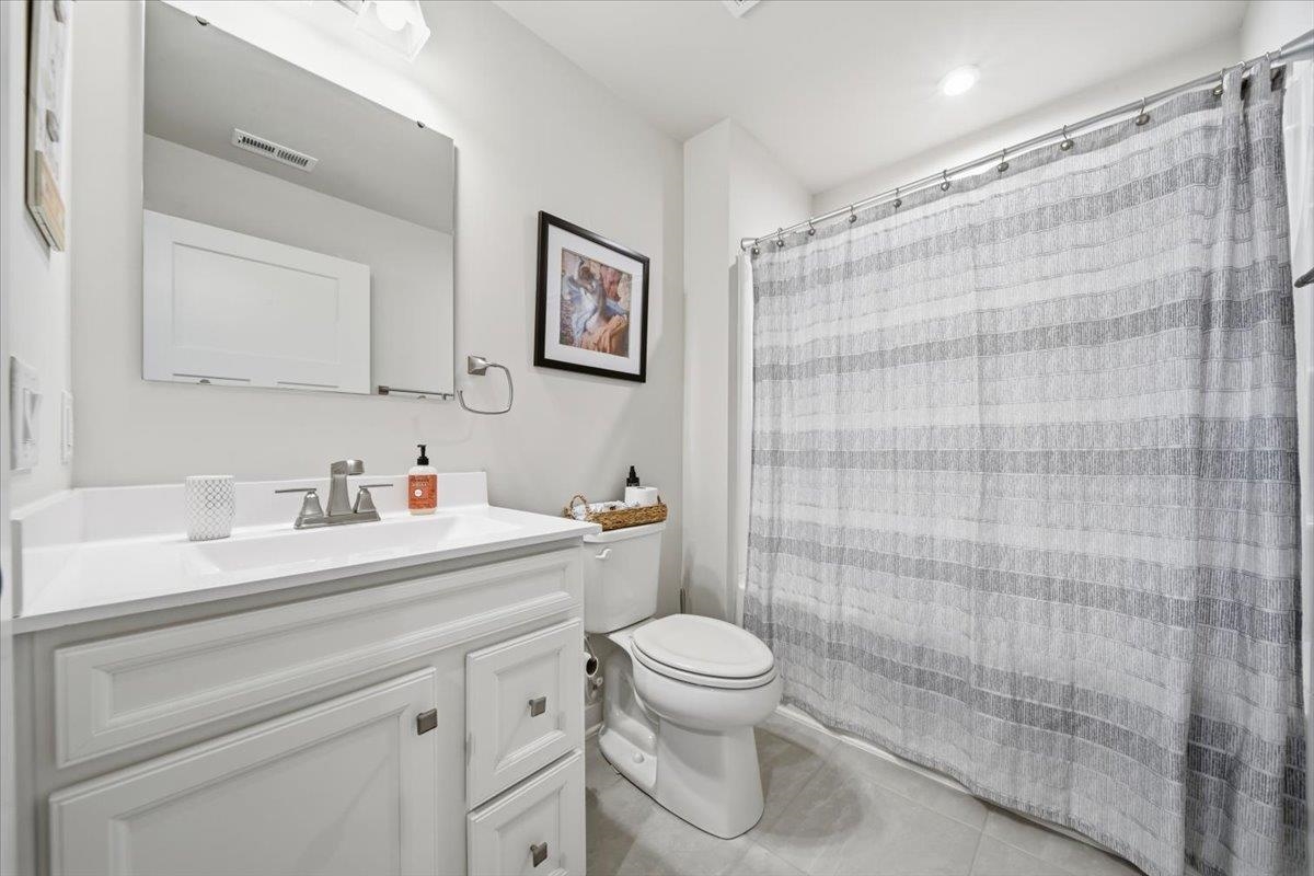 2435 Merrill Way Property Photo 15