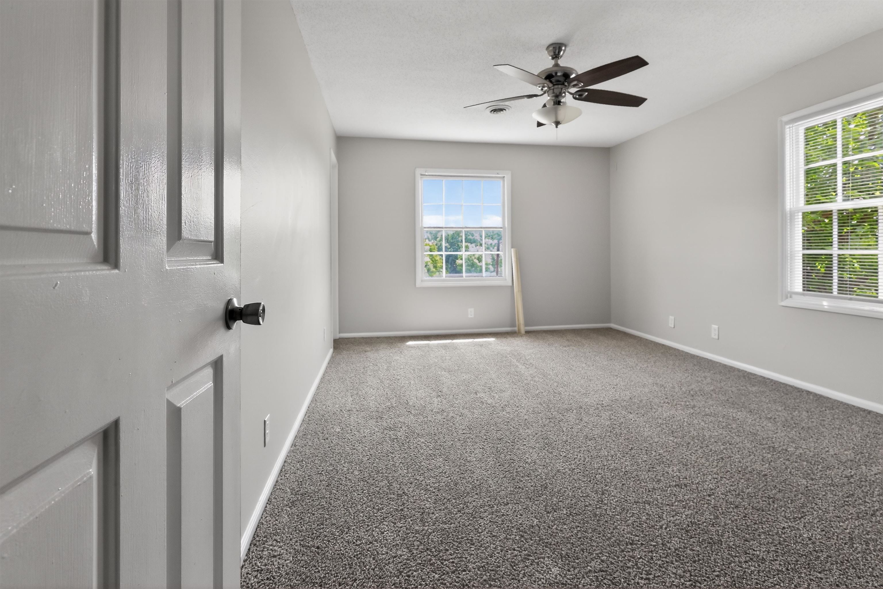26 Willowood Drive Property Photo 3